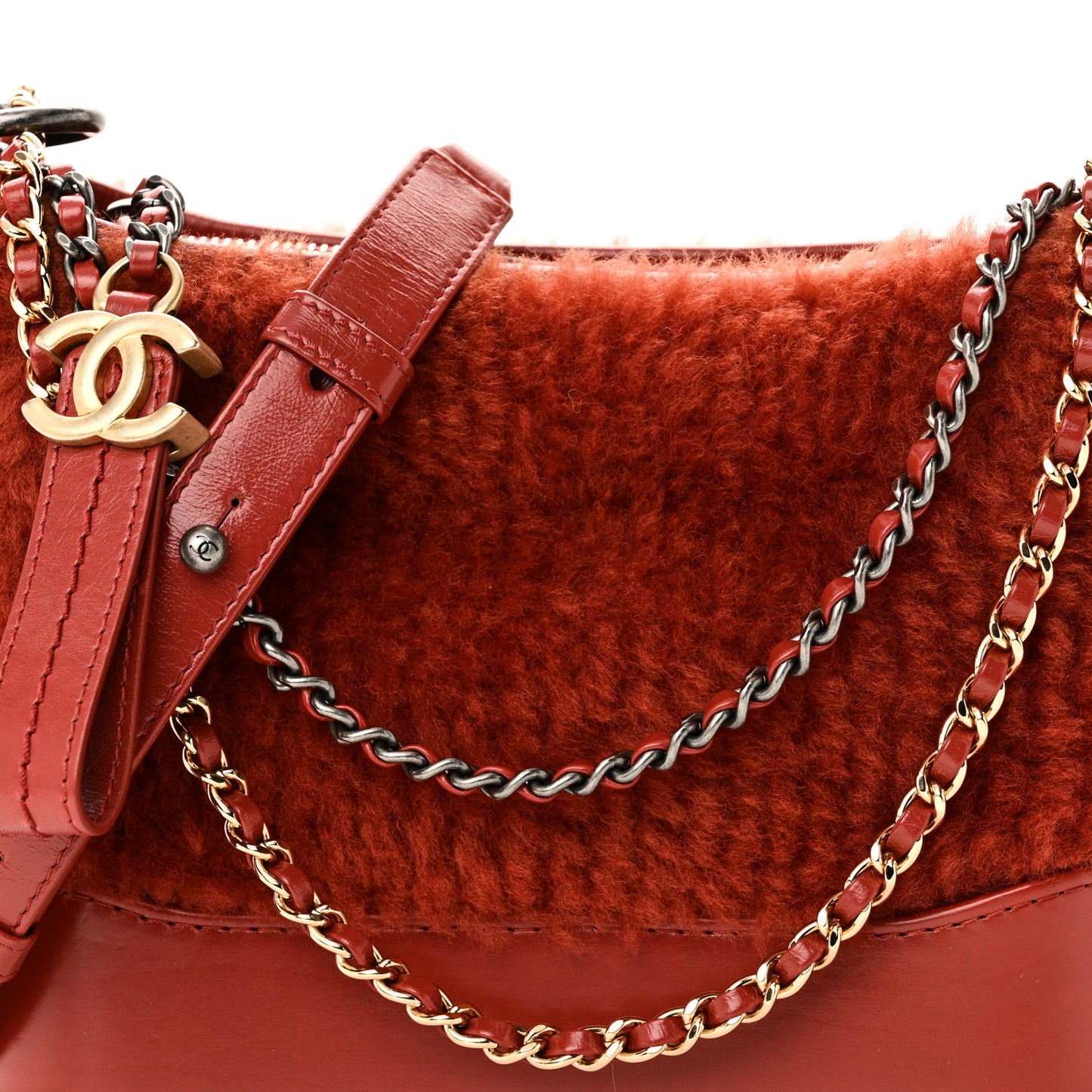 Shearling Small Gabrielle Hobo Red