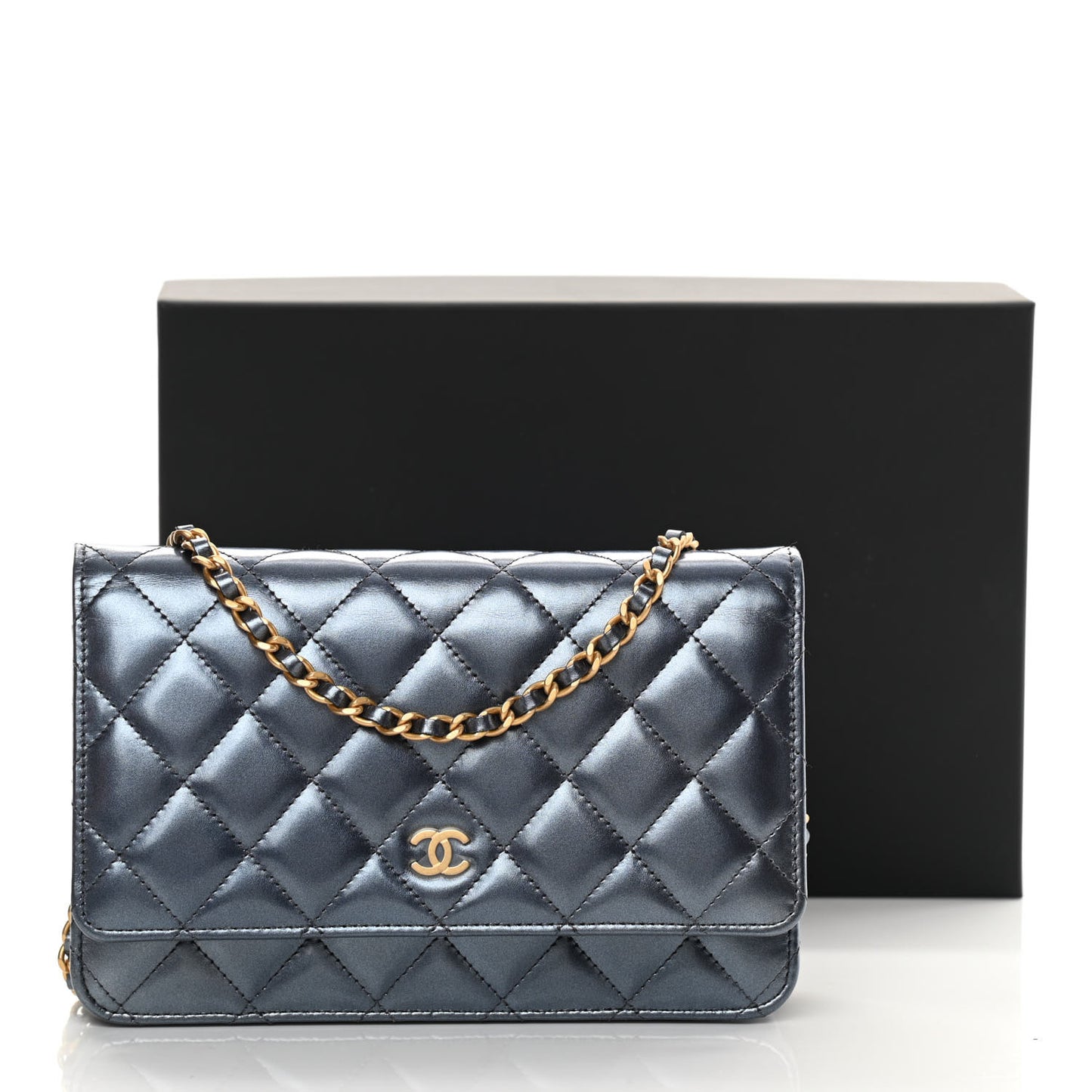 Metallic Lambskin Wallet On Chain WOC Blue
