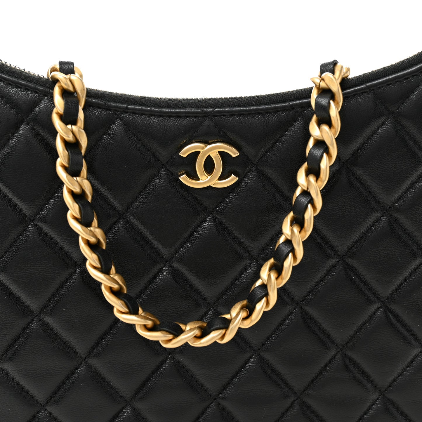 Shiny Crumpled Lambskin Quilted Large Trendy Chain Around Hobo Black