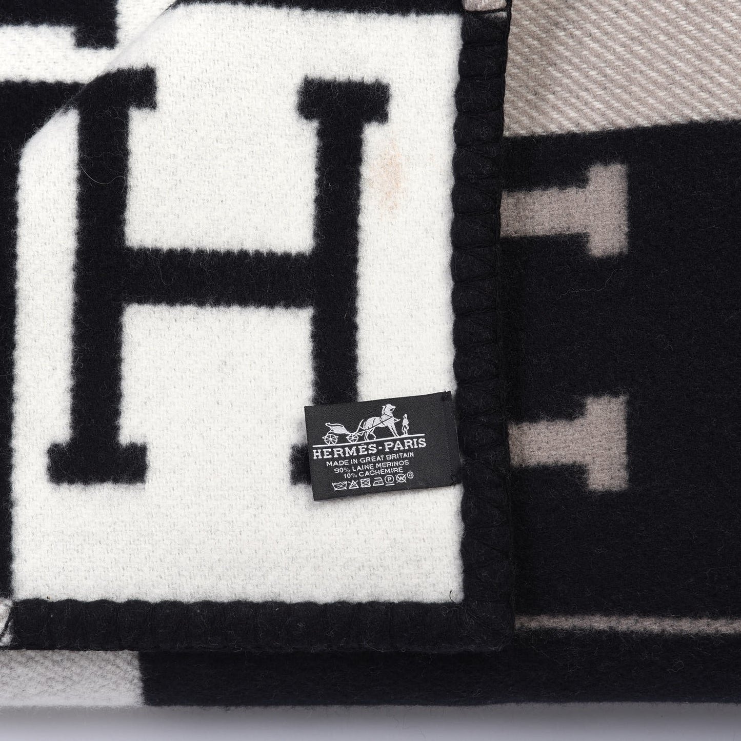 Wool Cashmere Avalon III Blanket Ecru Black