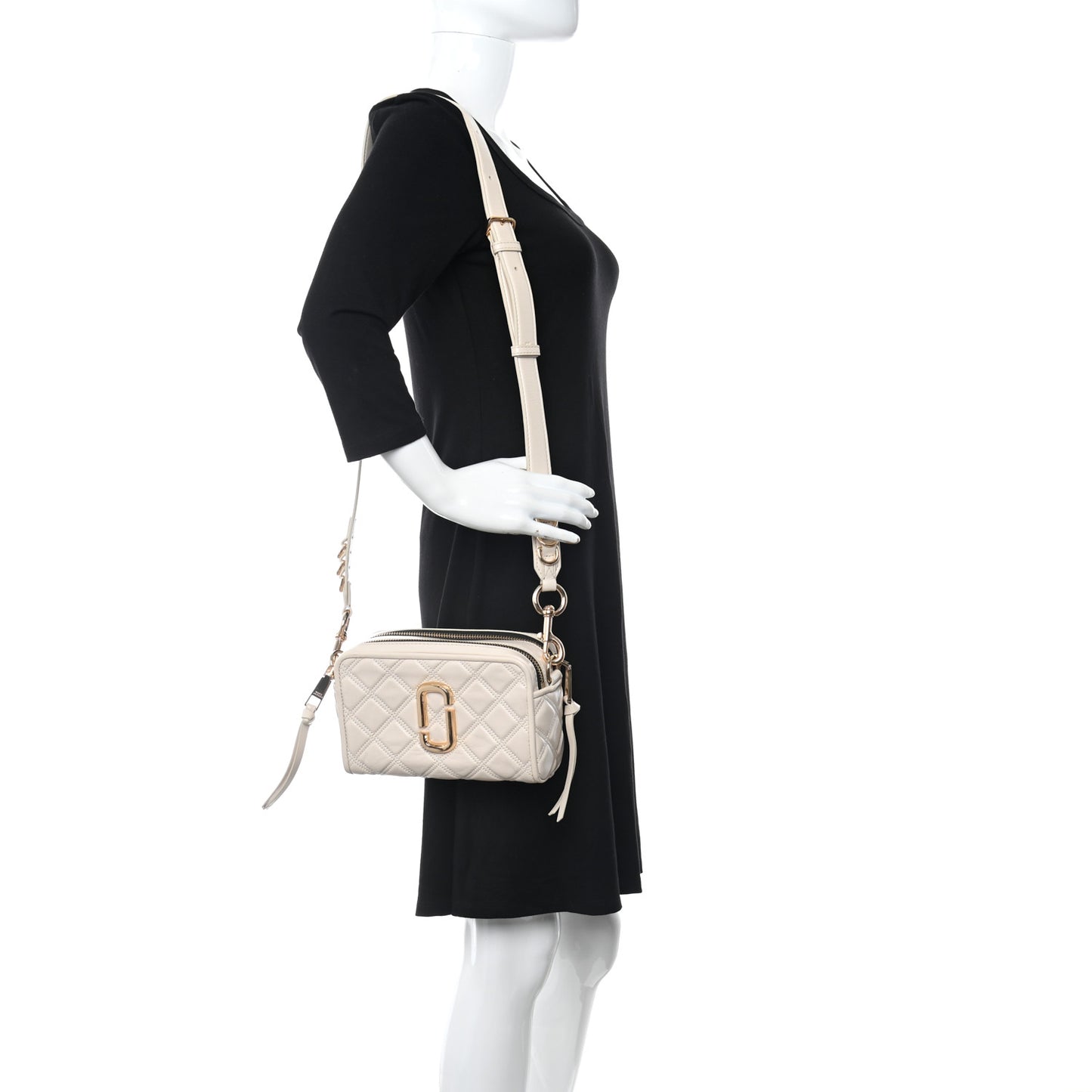 Calfskin Quilted The Softshot 21 Bag Ivory