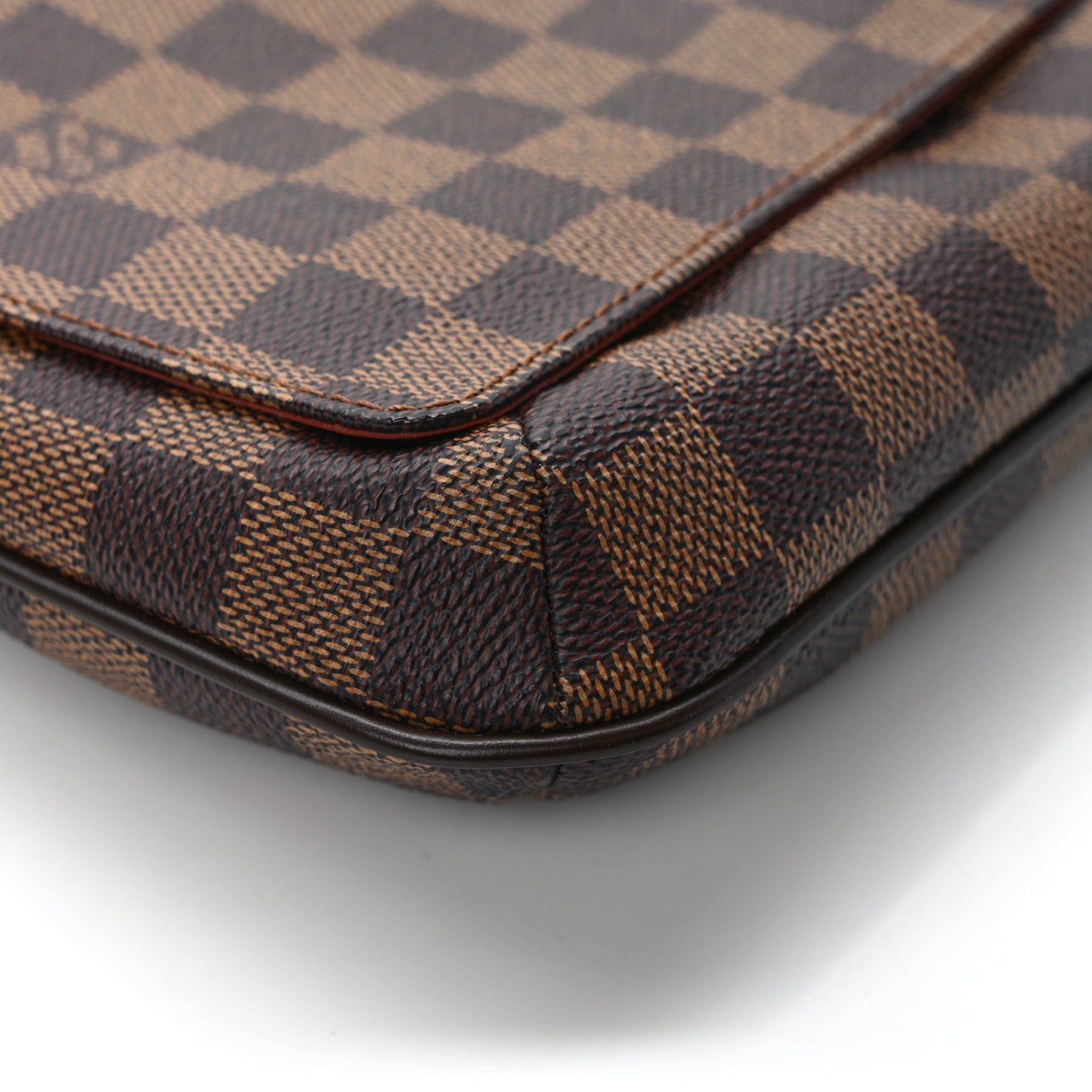 Louis Vuitton Damier Ebene Musette Tango 10 of 12