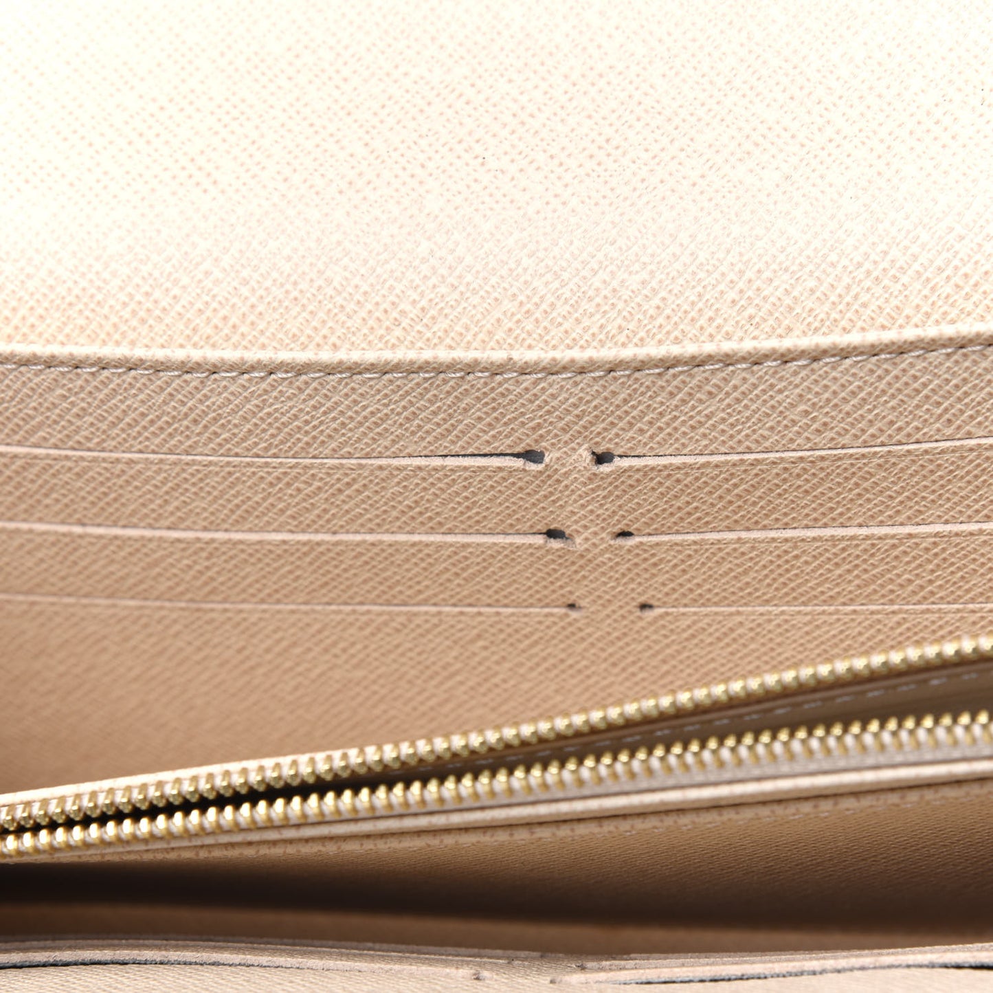 Damier Azur Sarah Wallet NM