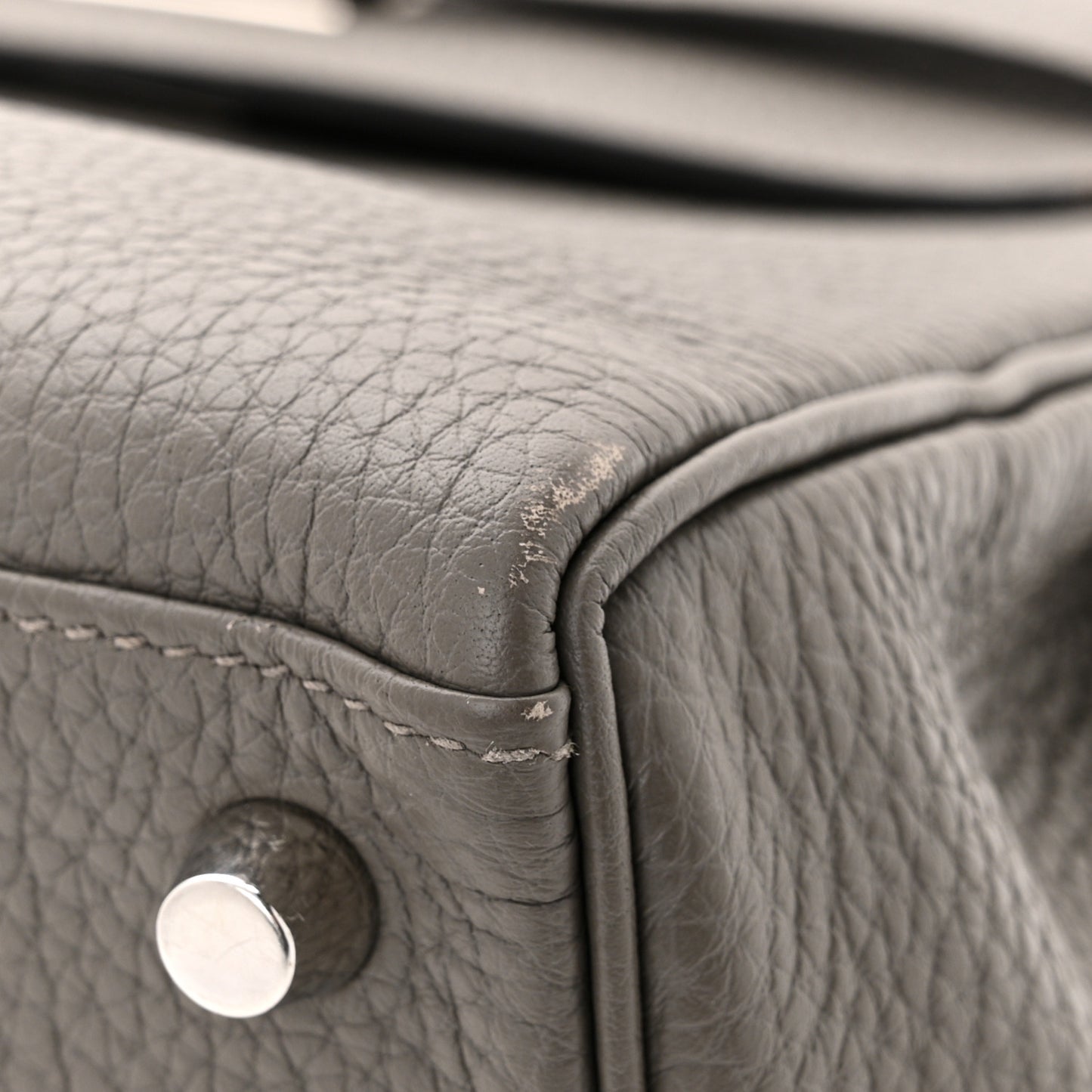 Togo Kelly Retourne 25 Etain