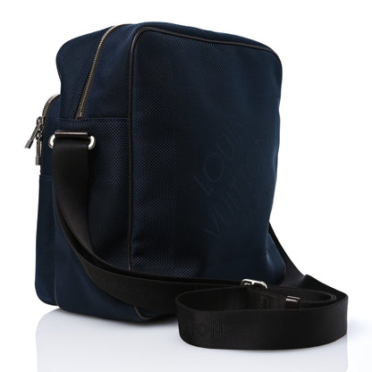 Louis Vuitton Damier Geant Flight Bag Ocean 3 of 12
