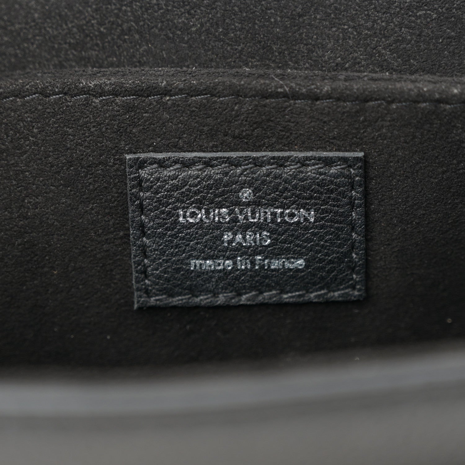 Louis Vuitton Soft Calfskin My Lockme Top Handle Vanille Black 6 of 13