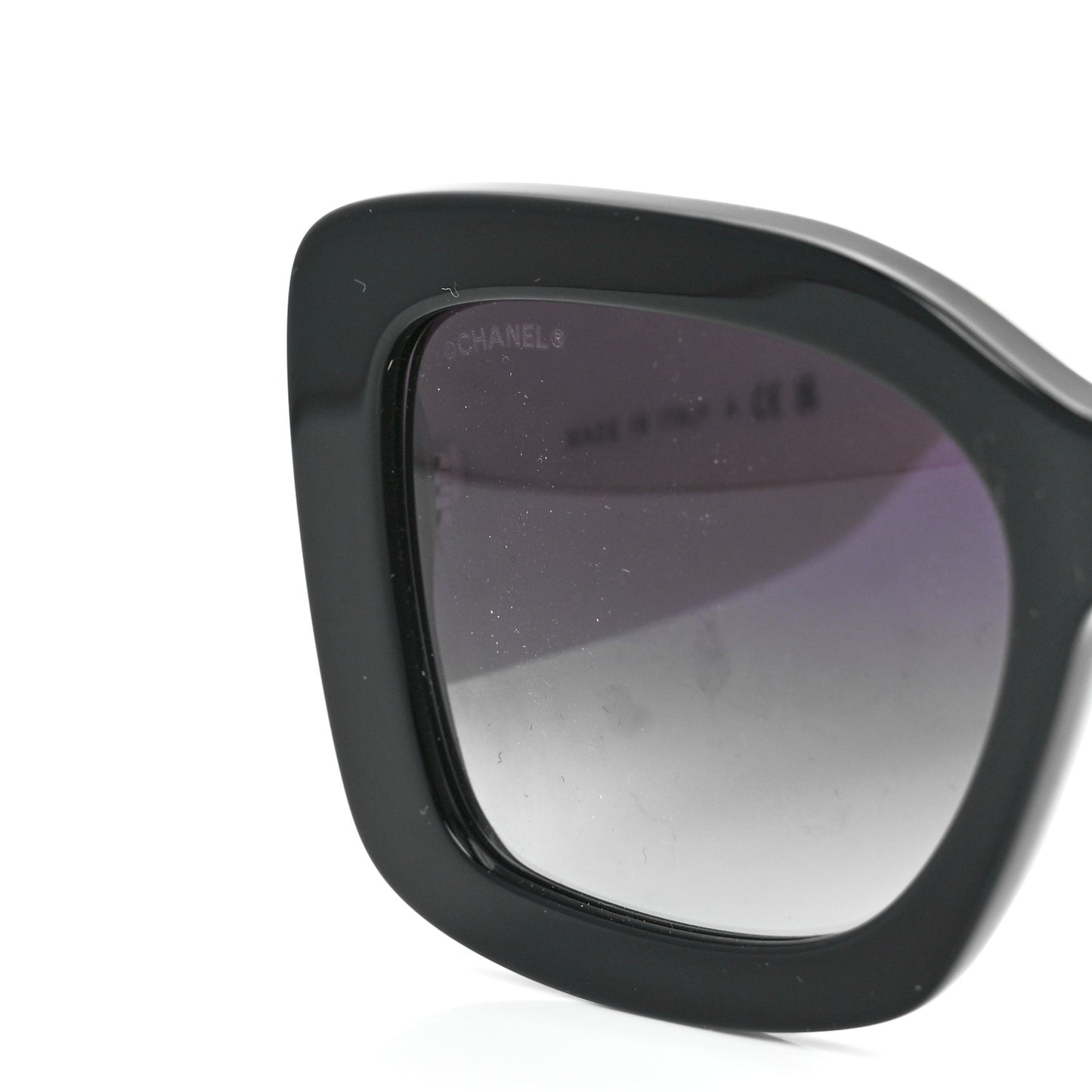 Acetate Quilted CC Rectangle Sunglasses 5483-A White Black