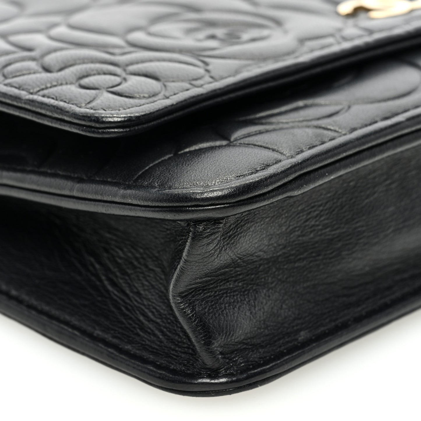 Lambskin Camellia Embossed Wallet On Chain WOC Black