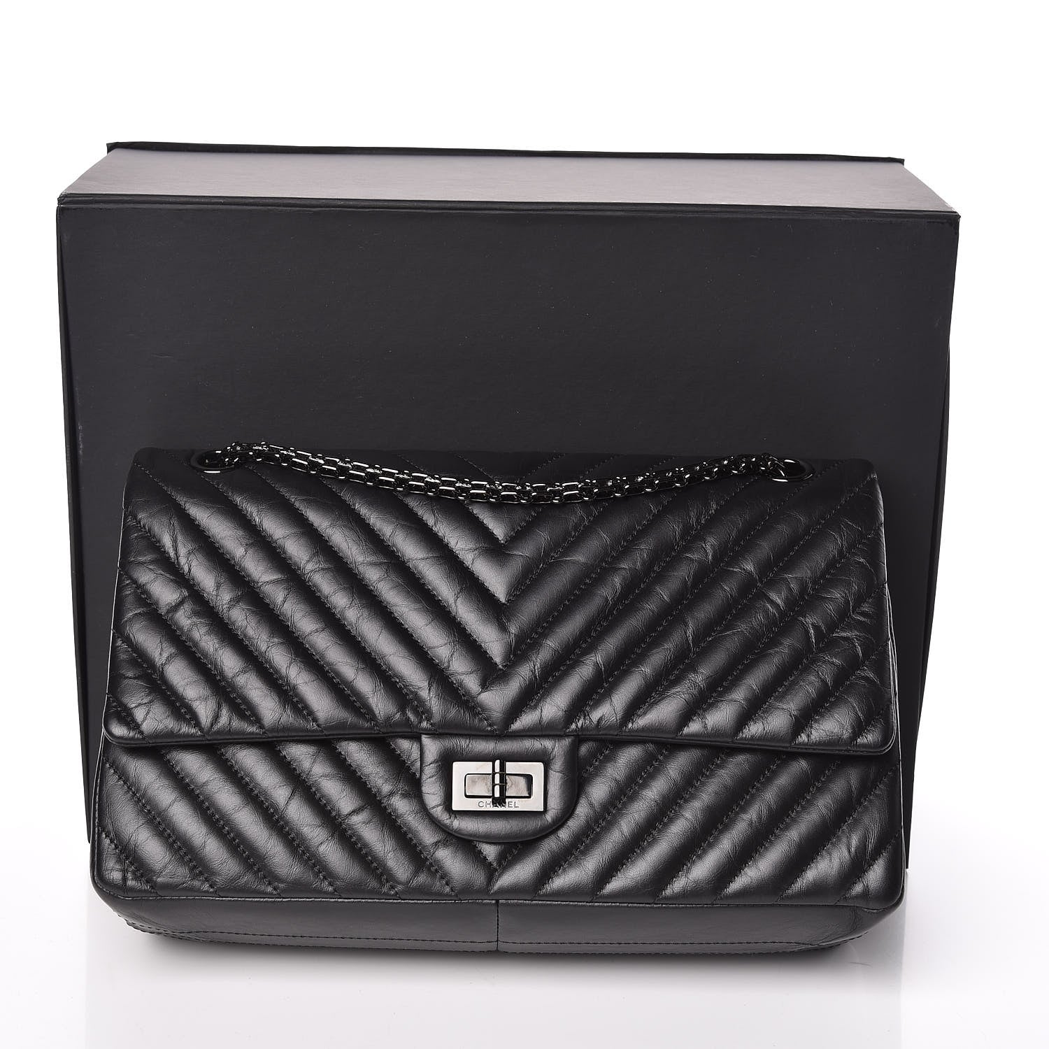 Chanel Aged Calfskin Chevron Quilted 2.55 Reissue 226 So Black 10 of 10