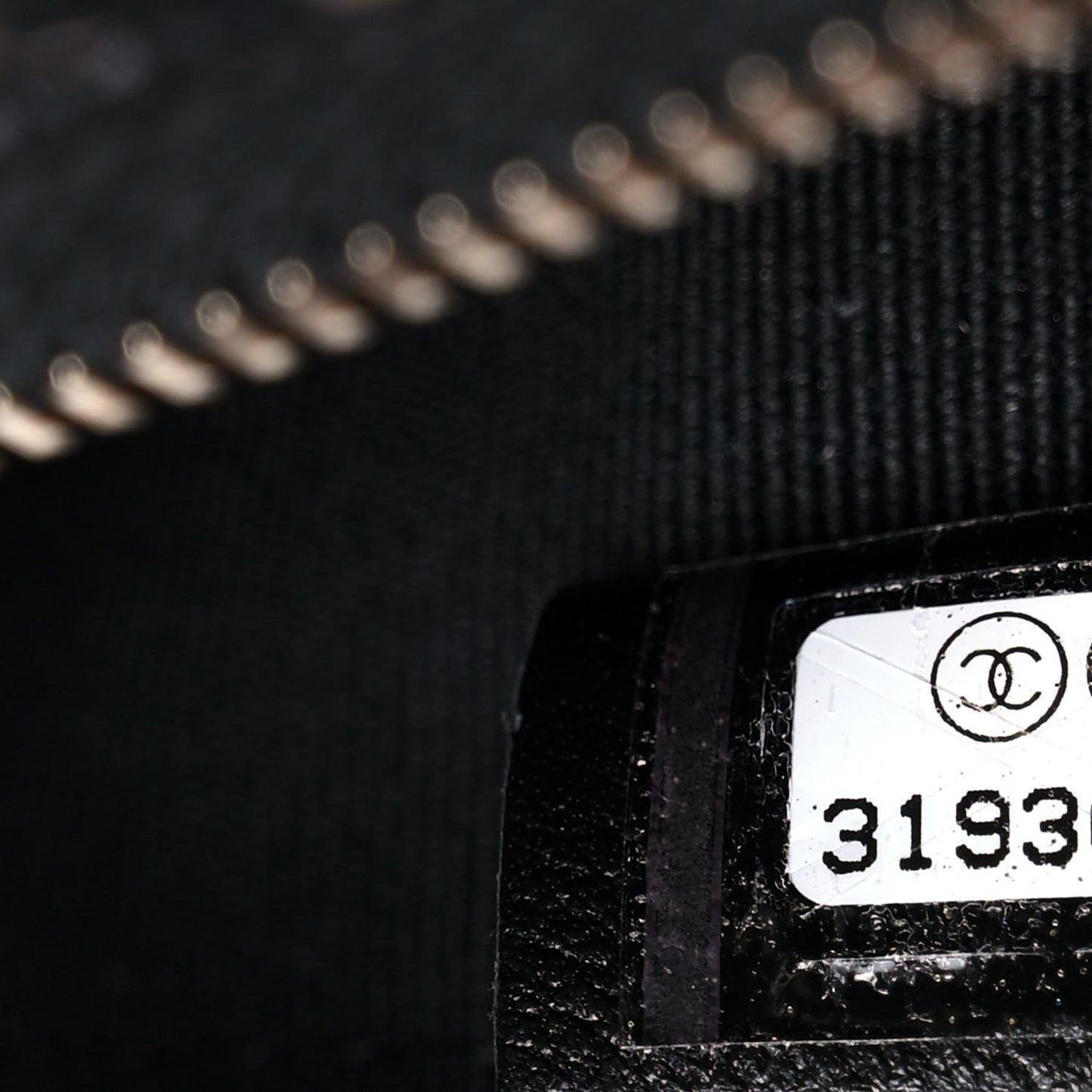 Nylon Grosgrain Lifestyle Pouch With Sleep Mask Black
