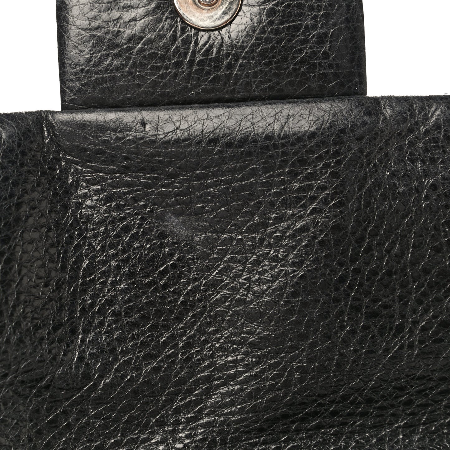 Glazed Calfskin Stitched On The Road Flap Black