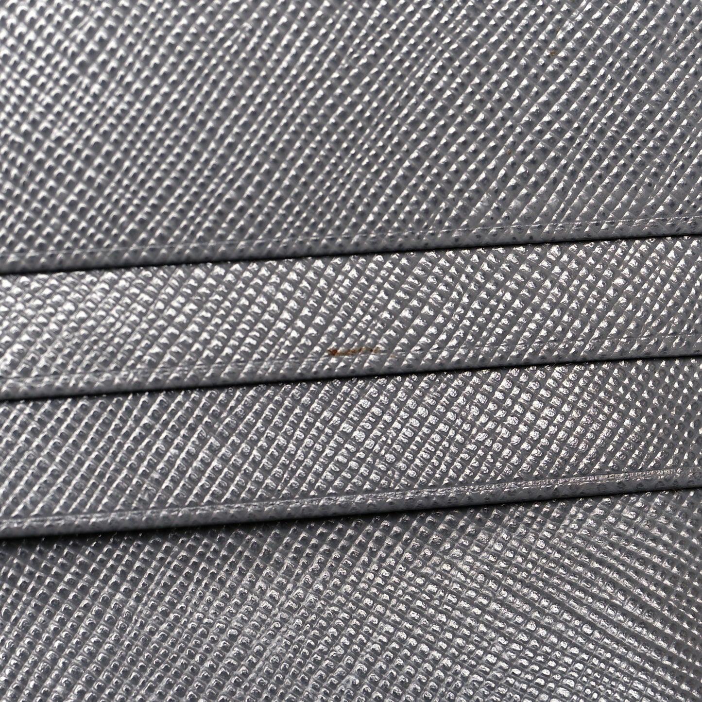 Saffiano Fiocco Bow Continental Wallet Grey