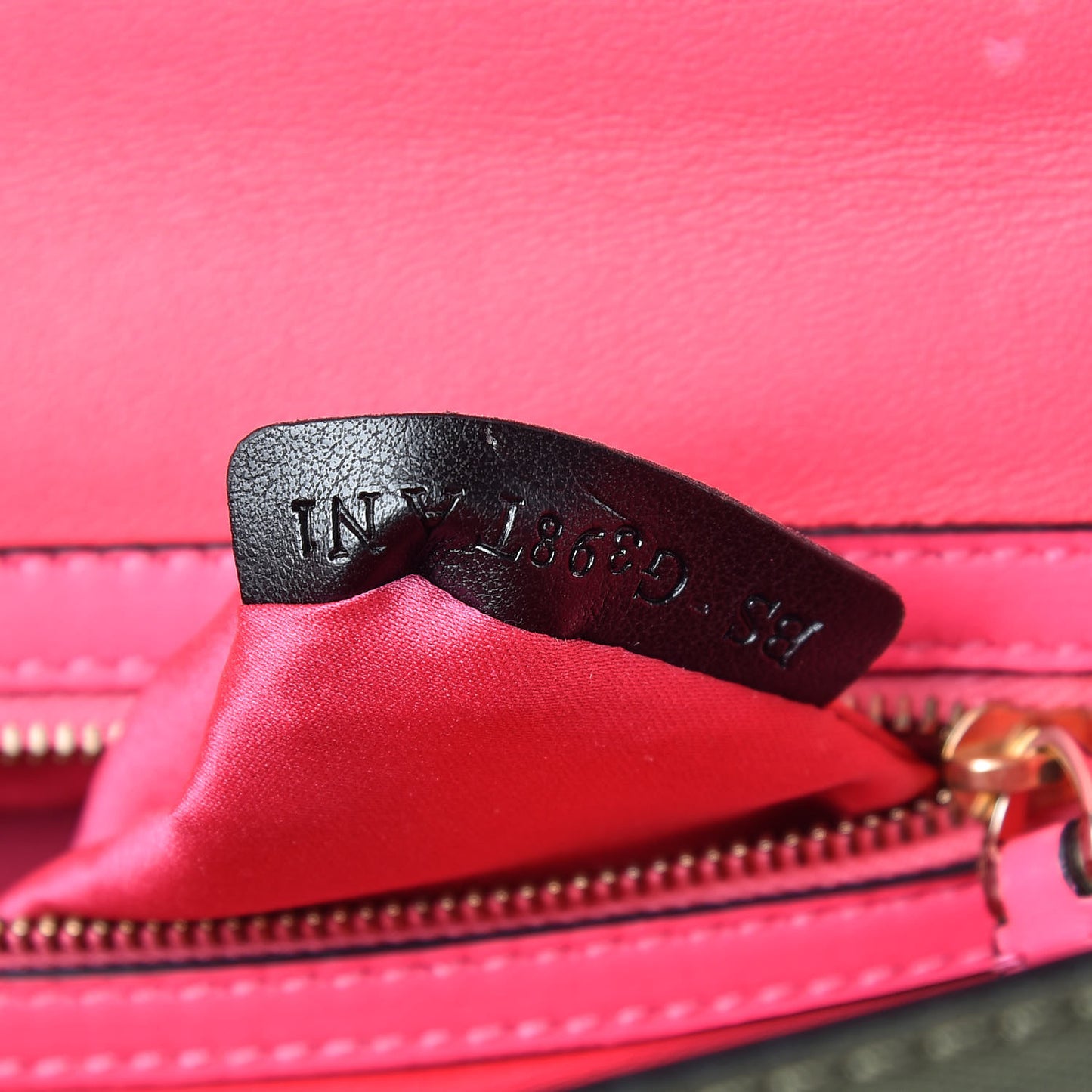 Nappa Canvas Camouflage Medium Glam Lock Rockstud Flap Fuxia Fluo