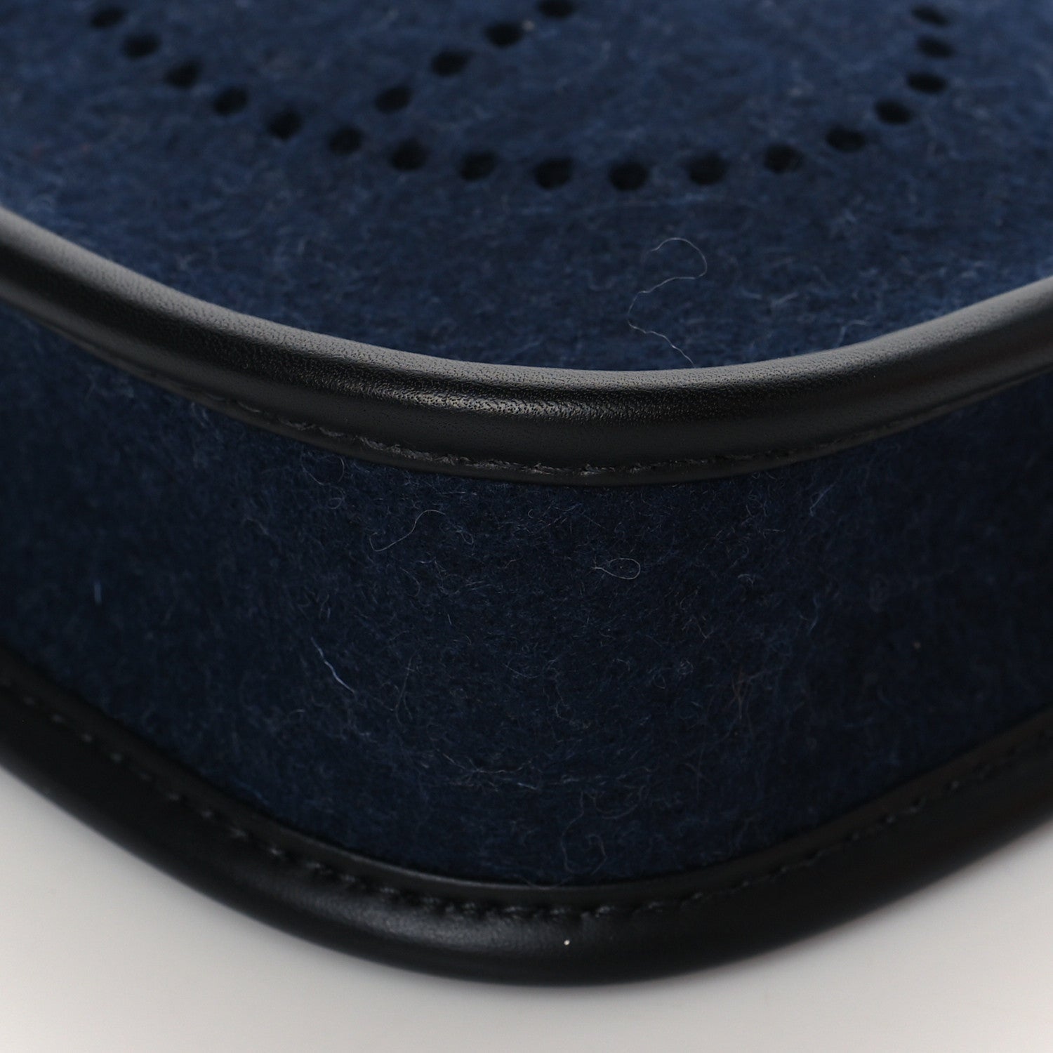 Hermes Feutre Swift Evelyne TPM Bleu Nuit Black 11 of 11