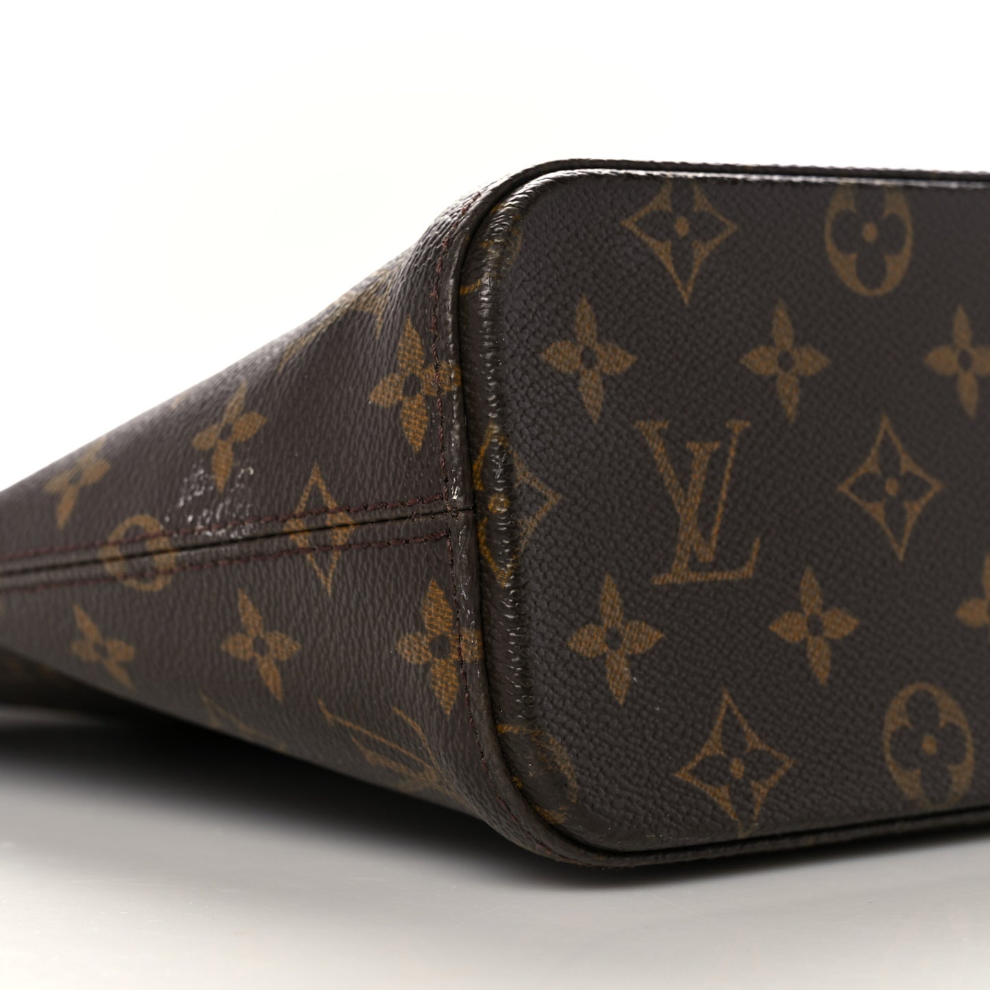 Monogram Luco