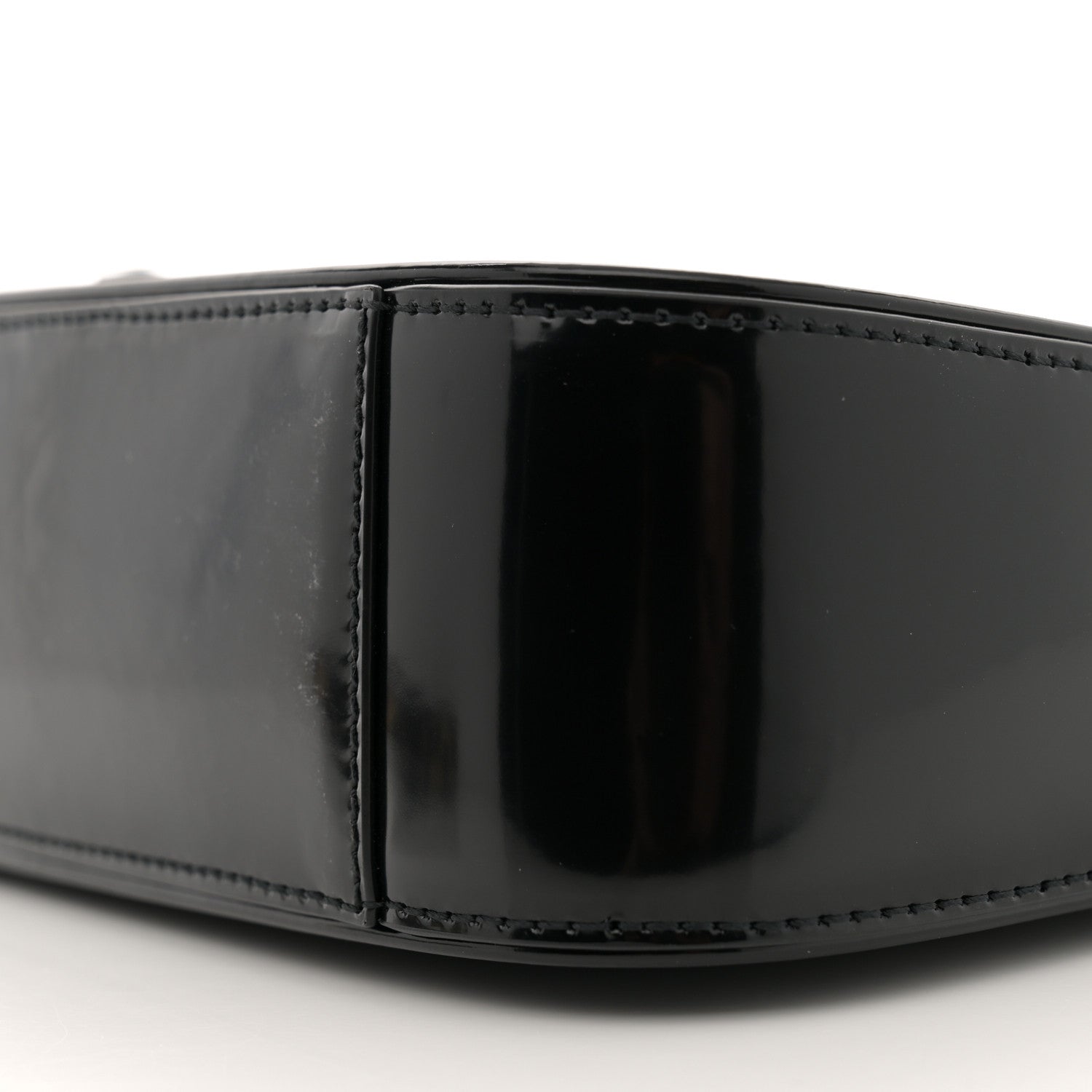 Saint Laurent Patent Calfskin Monochrome Le 5 A 7 Hobo Black 10 of 11