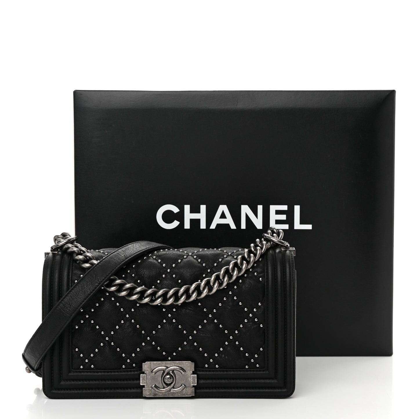 Crumpled Lambskin New Medium Studded Boy Flap Black