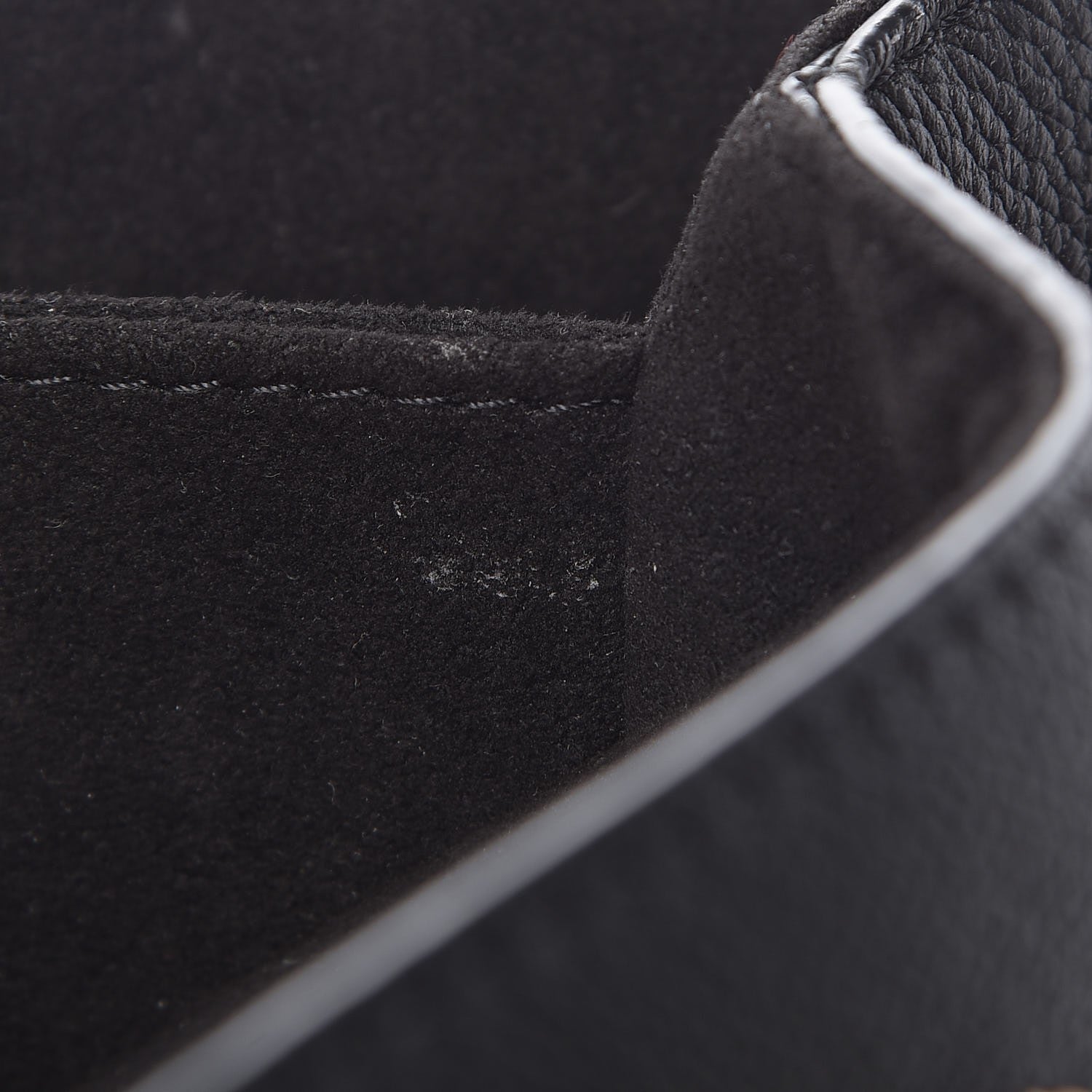 Louis Vuitton Soft Calfskin My Lockme Top Handle Vanille Black 8 of 13