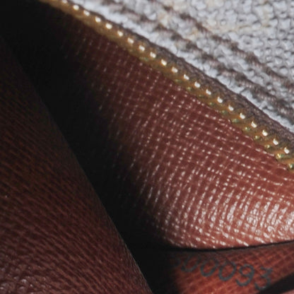 Louis Vuitton Monogram Papillon 26 7 of 7