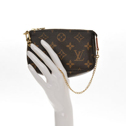 Louis Vuitton Monogram Mini Pochette Accessories 2 of 6