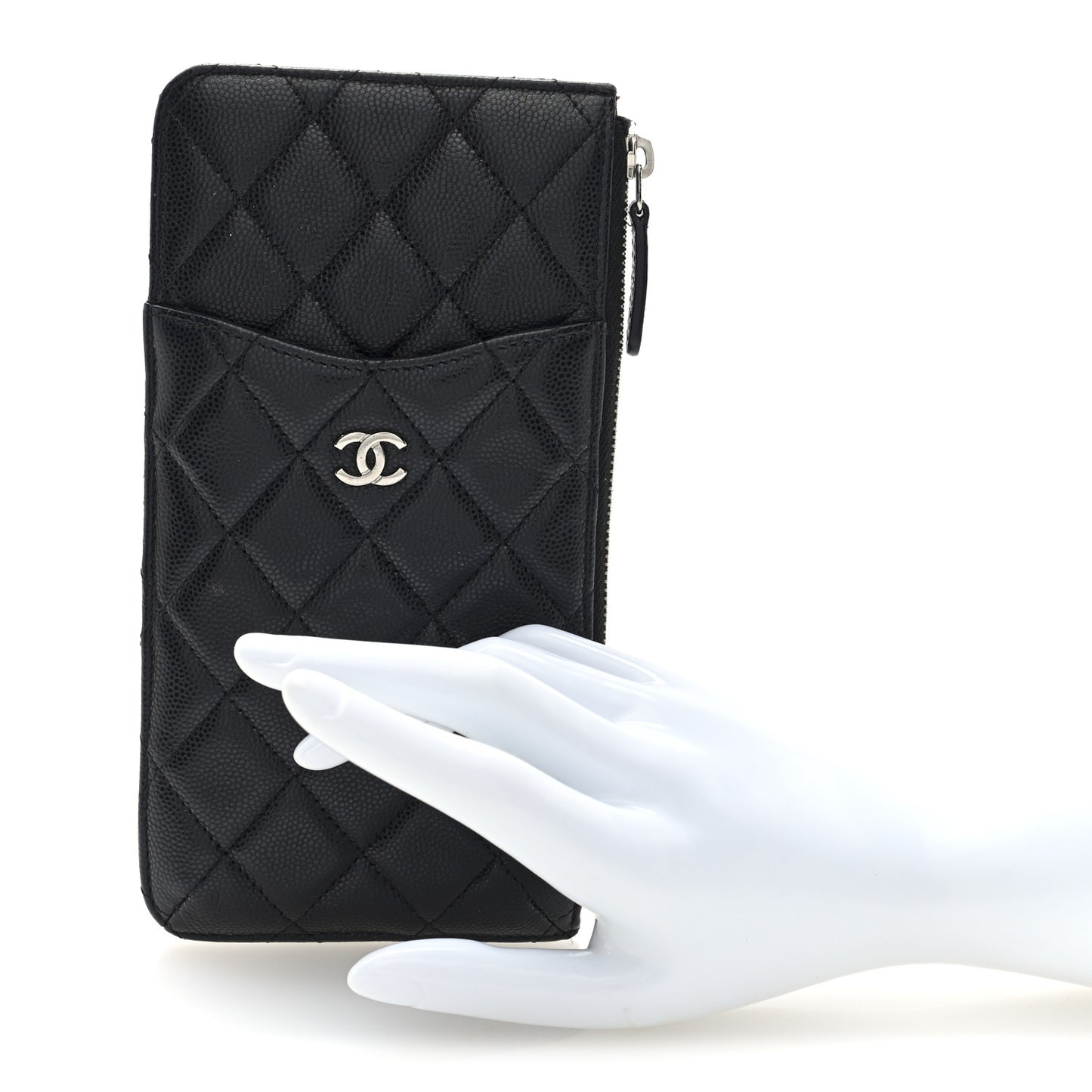 Caviar Quilted Classic iPhone Pouch Black