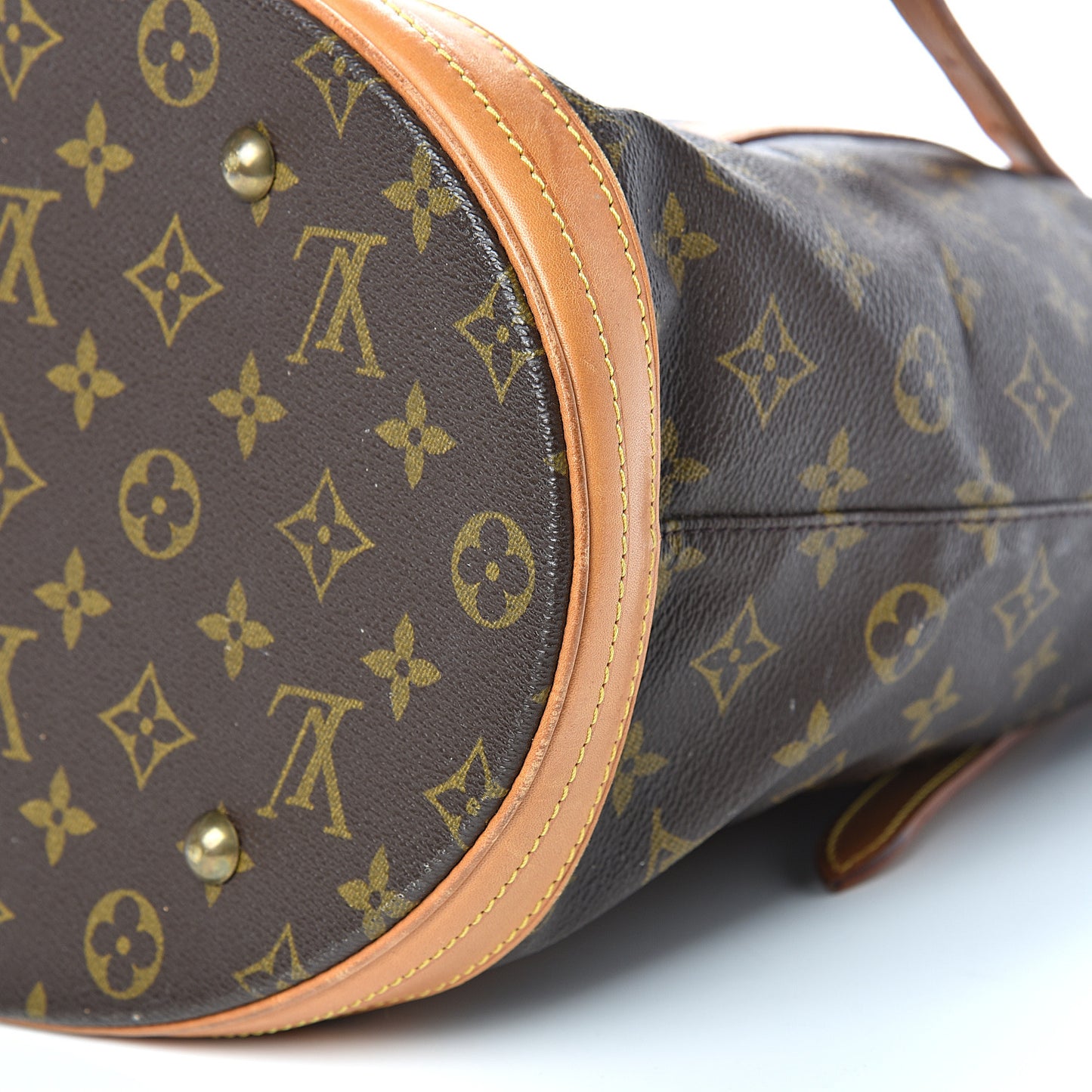 Monogram Bucket 27