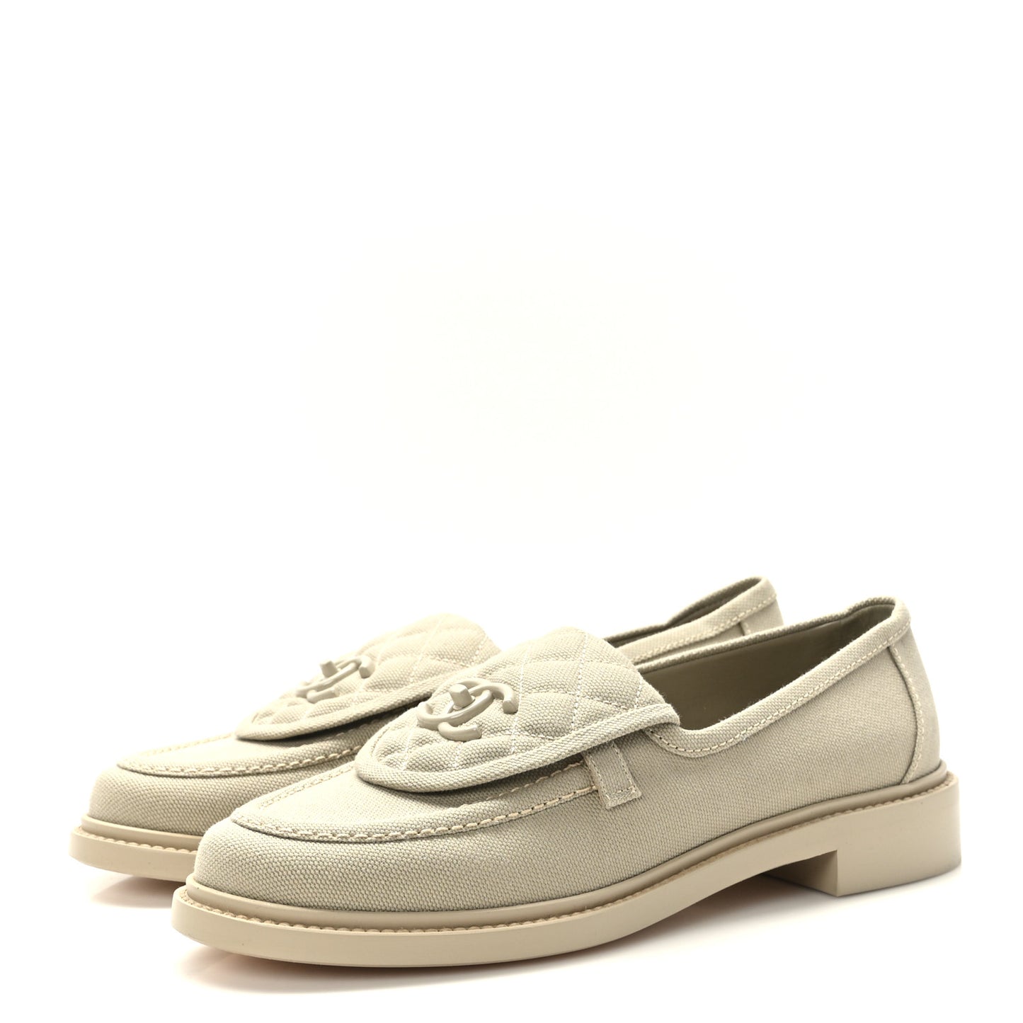 Canvas Quilted CC Turnlock Loafers 39 Beige
