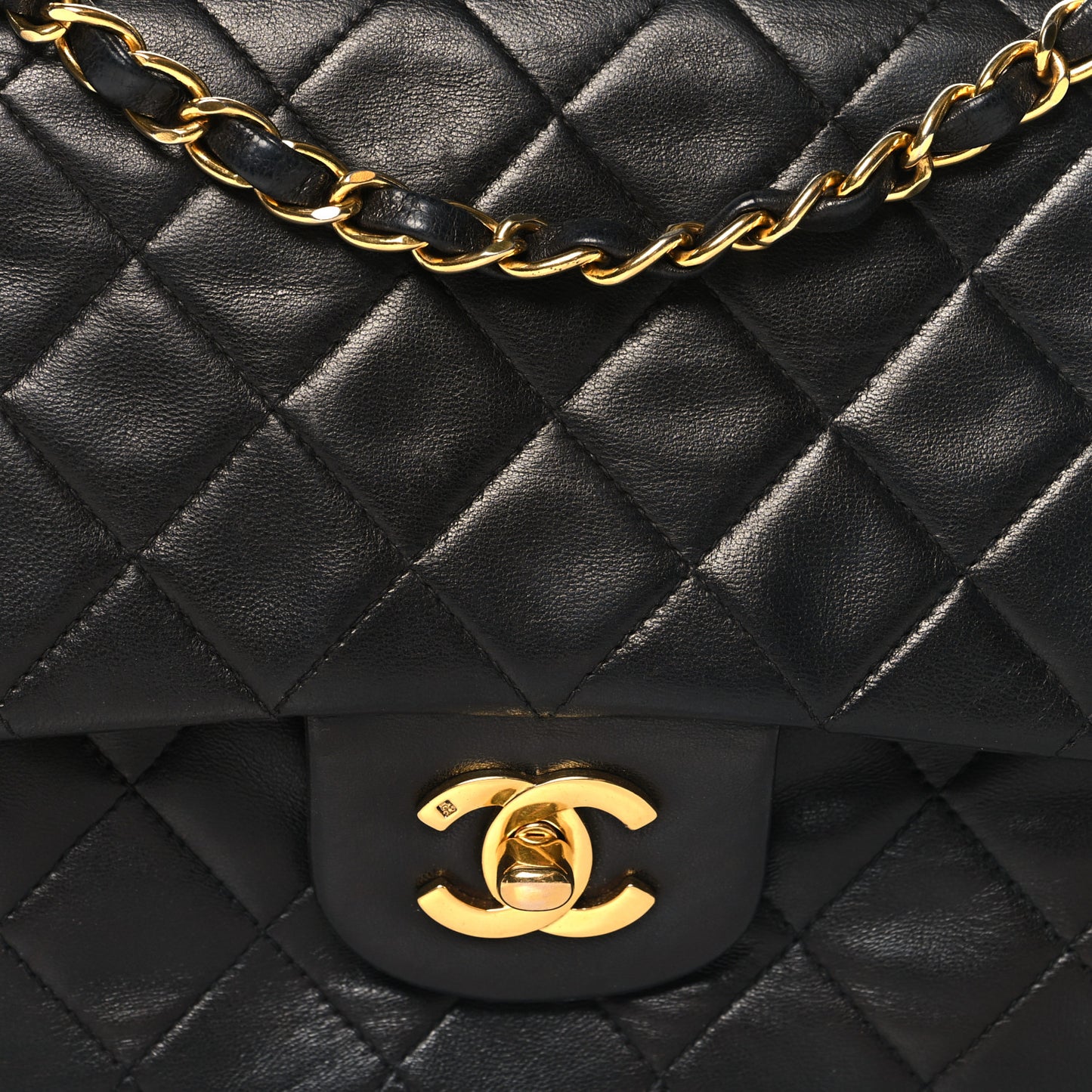 Lambskin Quilted Medium Double Flap Black