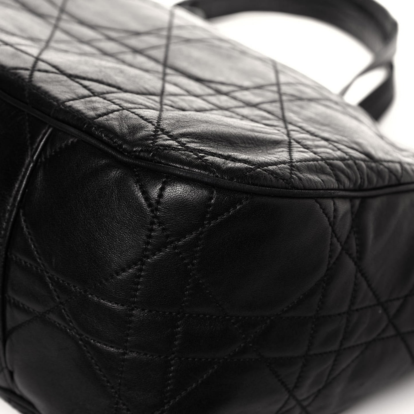 Lambskin Cannage Drawstring Tote Black