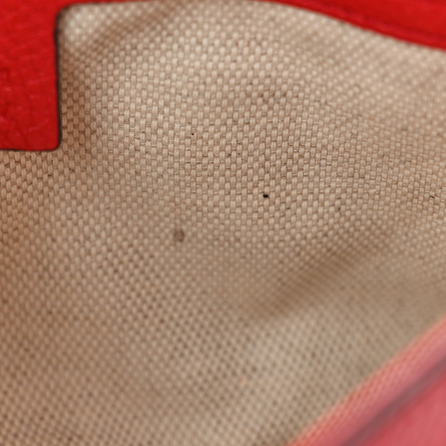 Gucci Pebbled Calfskin Medium Soho Flap Crossbody Vibrant Red 8 of 11