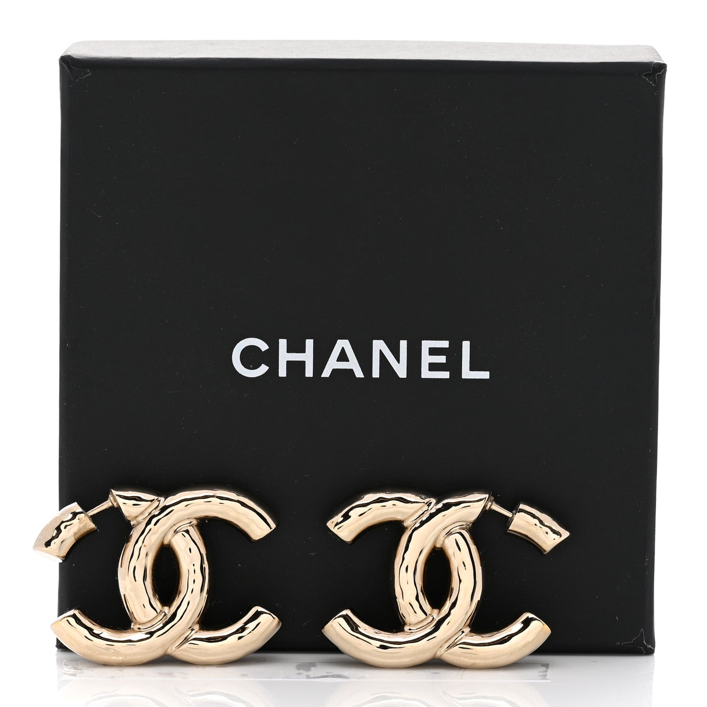 Metal Large CC Earrings Light Gold