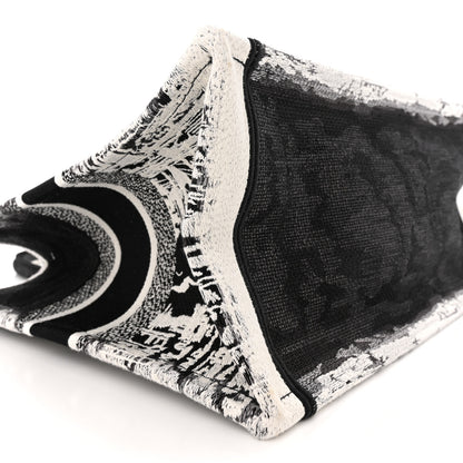 Christian Dior Canvas Embroidered Medium New York Book Tote Black White 9 of 12
