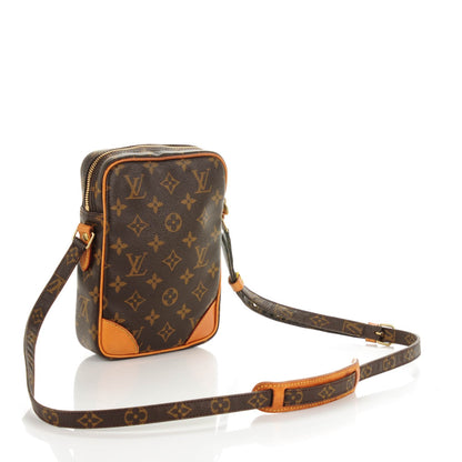 Louis Vuitton Monogram Danube 21 3 of 8