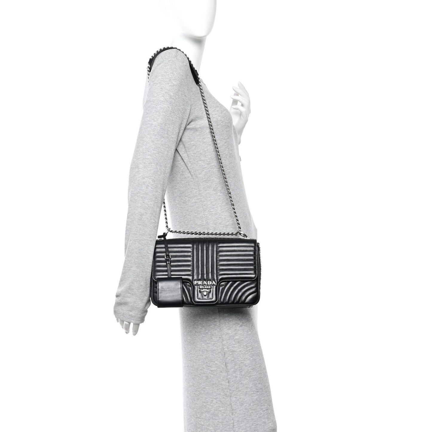 Soft Calfskin Impunture Diagramme Large Chain Flap Shoulder Bag Black