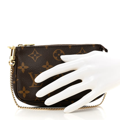 Louis Vuitton Monogram Mini Pochette Accessories 2 of 7