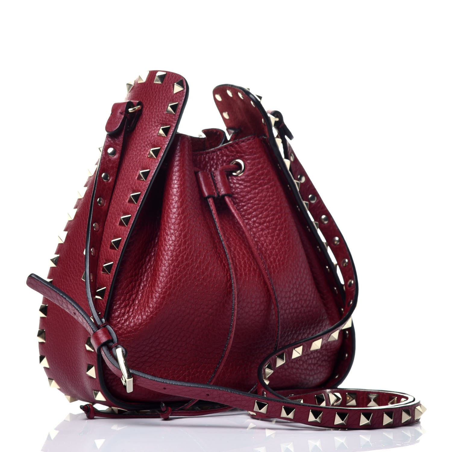 Valentino Garavani Grained Calfskin Rockstud Bucket Bag Rubino 3 of 9