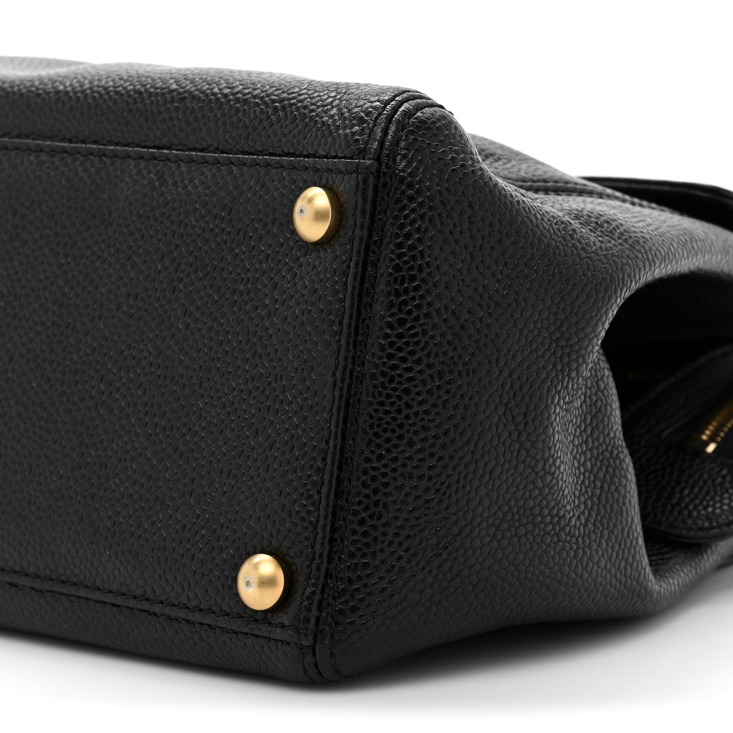 Caviar CC Shoulder Bag Black