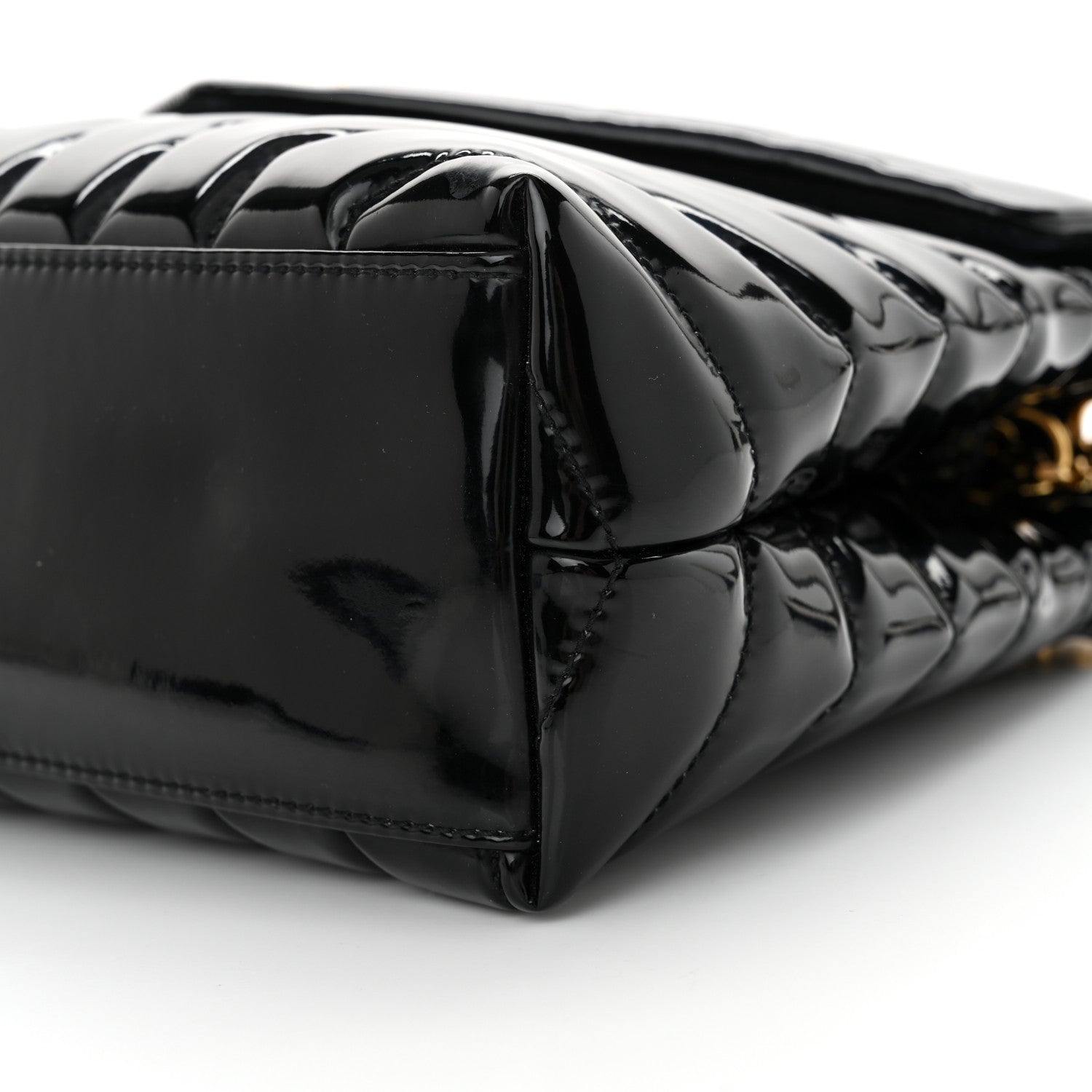 Saint Laurent Patent Y Quilted Monogram Small Loulou Chain Satchel Black 10 of 11