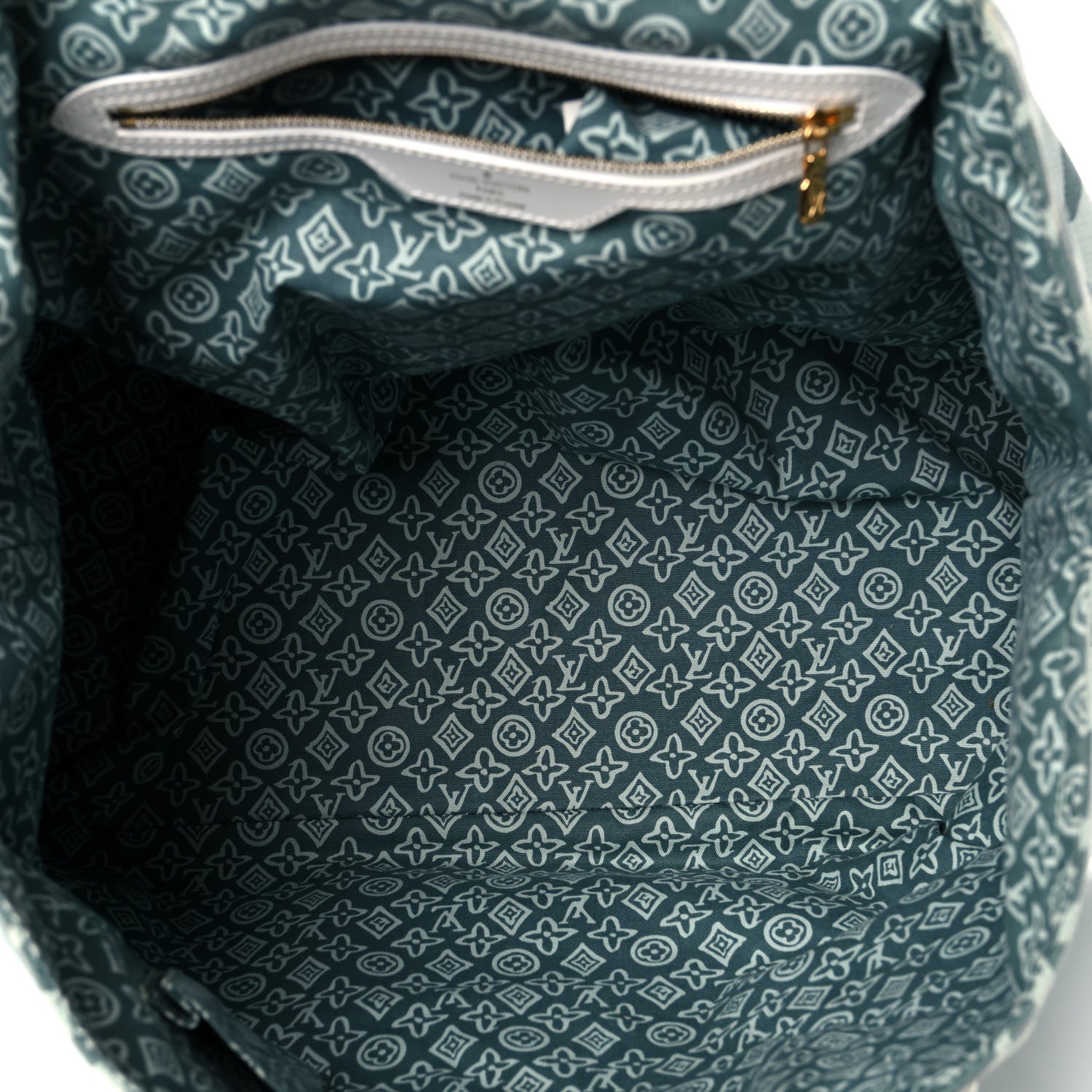 Louis Vuitton Tahitienne Cabas PM Menthe 5 of 12