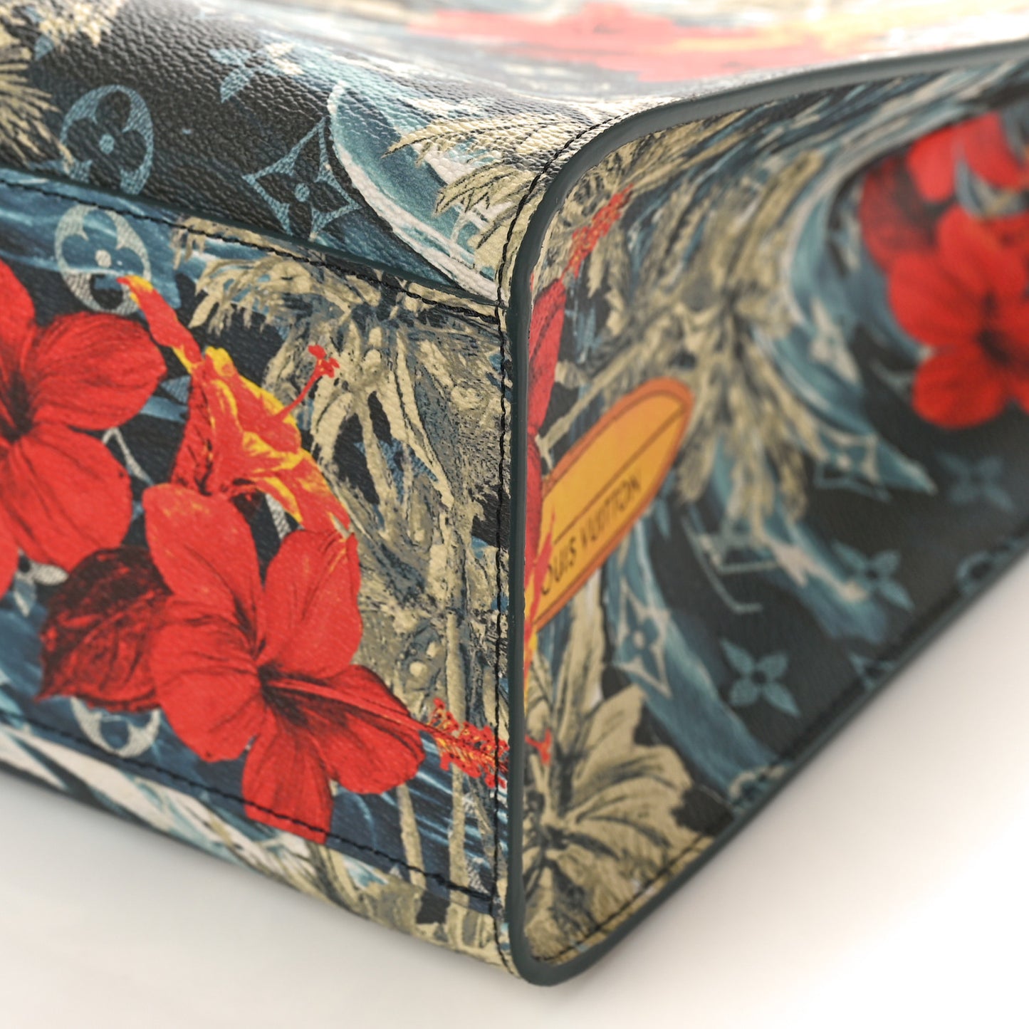 Monogram Surfin' Sac Plat 24H Navy Blue