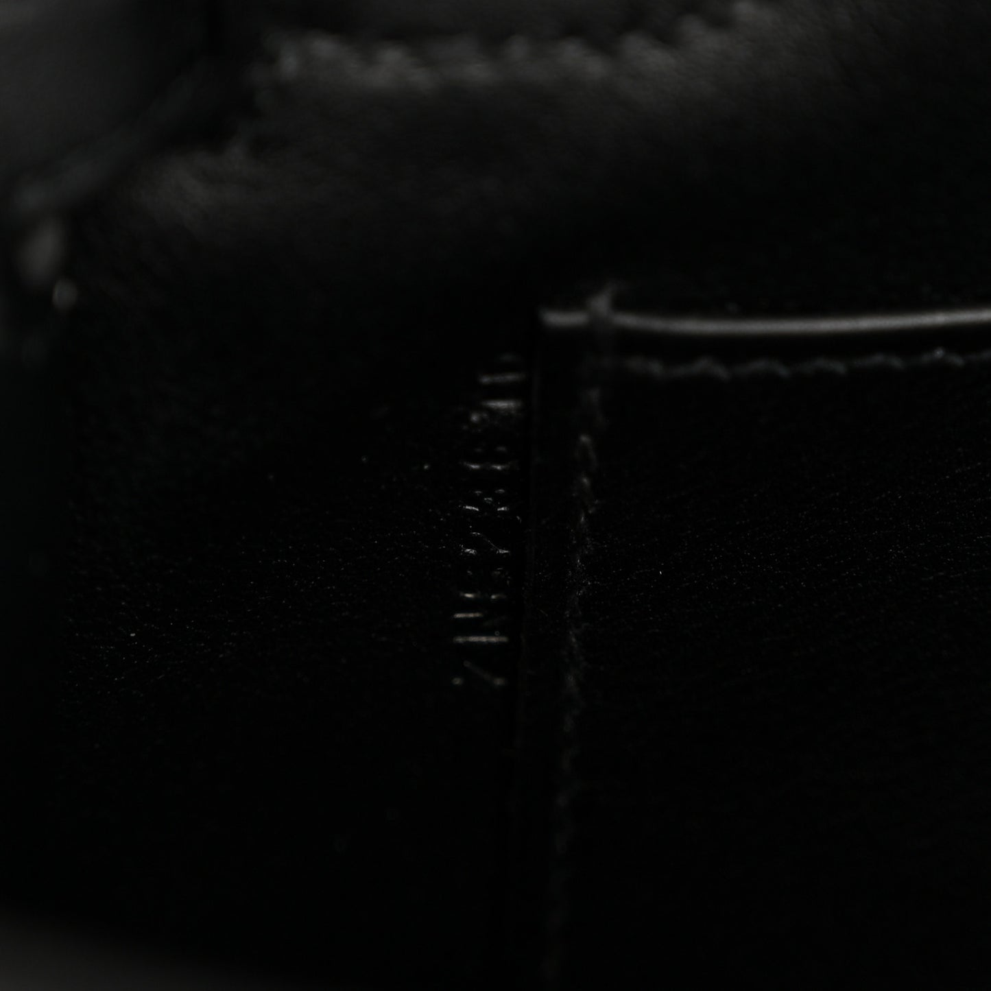 Swift Kelly Pochette Clutch Black