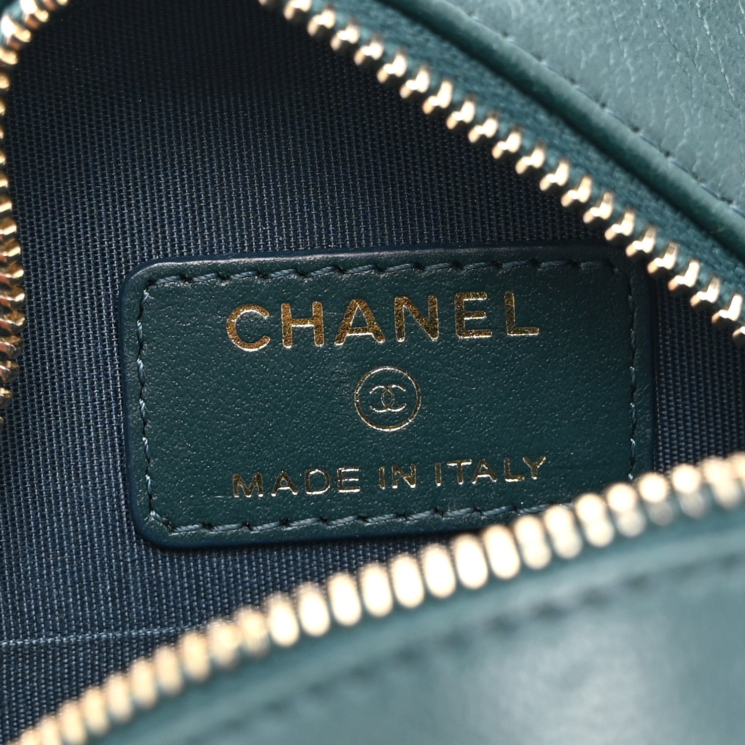 Chanel Lambskin Quilted Chanel 19 Round Clutch With Chain Green 6 of 10