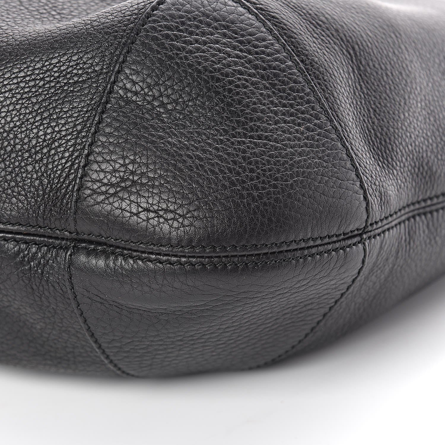 Gucci Pebbled Calfskin Medium Soho Chain Hobo Black 9 of 14
