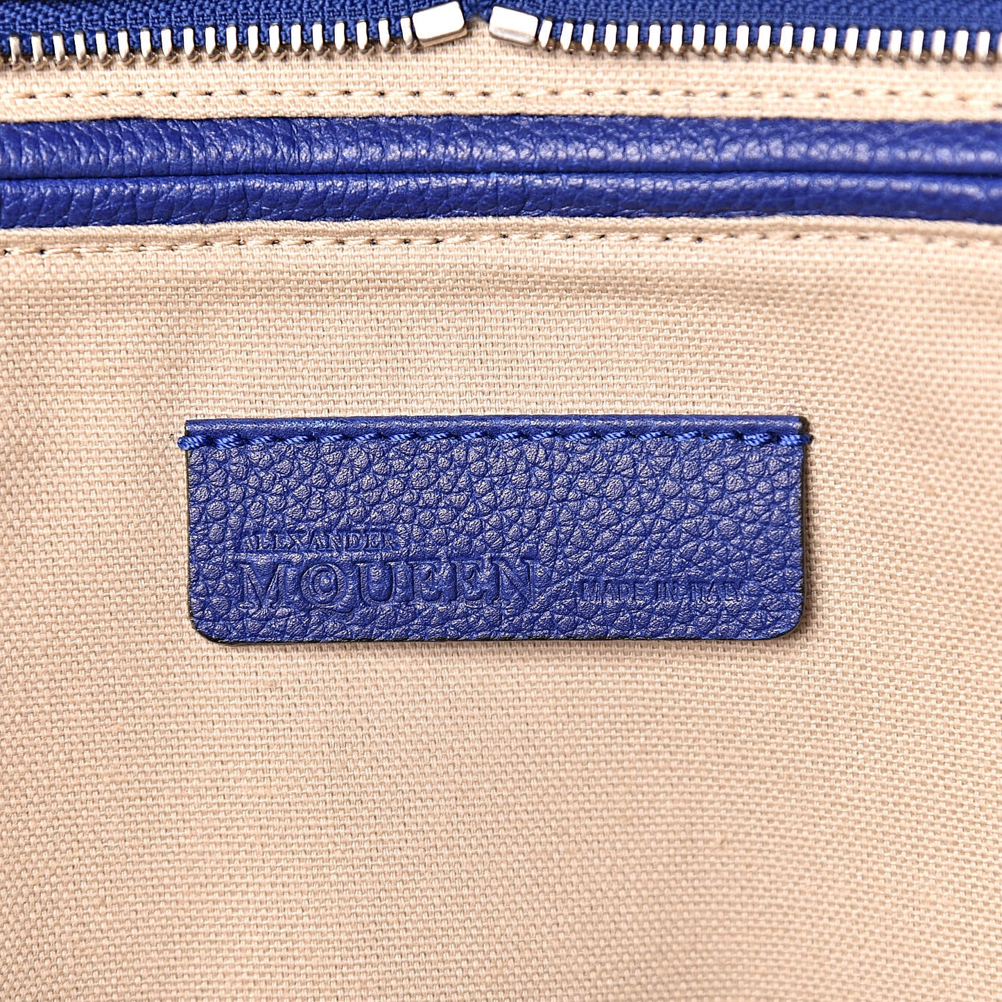 Pebbled Calfskin Large Skull Padlock Zip Around Tote Ultramarine