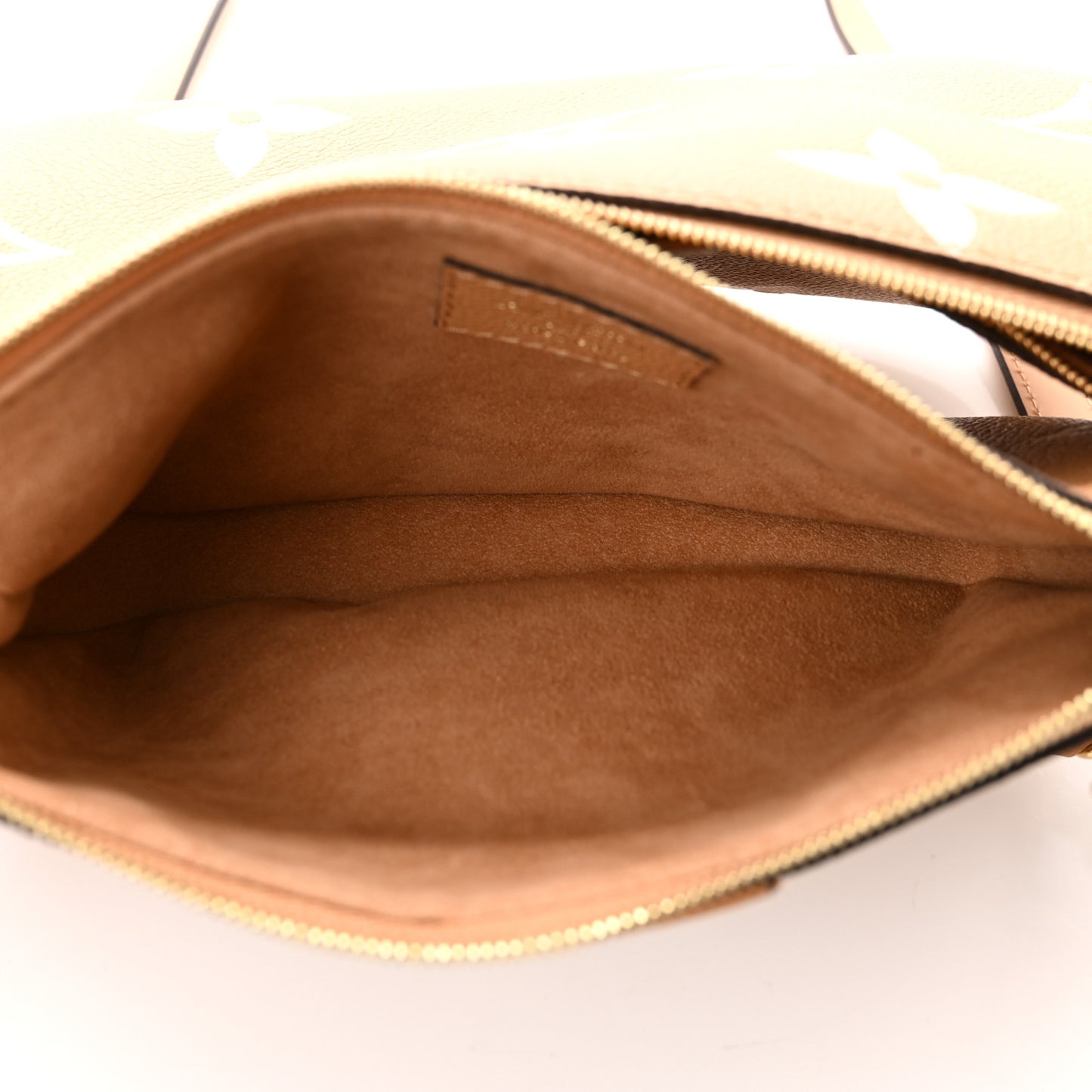 Empreinte Monogram Giant Multi Pochette Accessories Arizona Creme