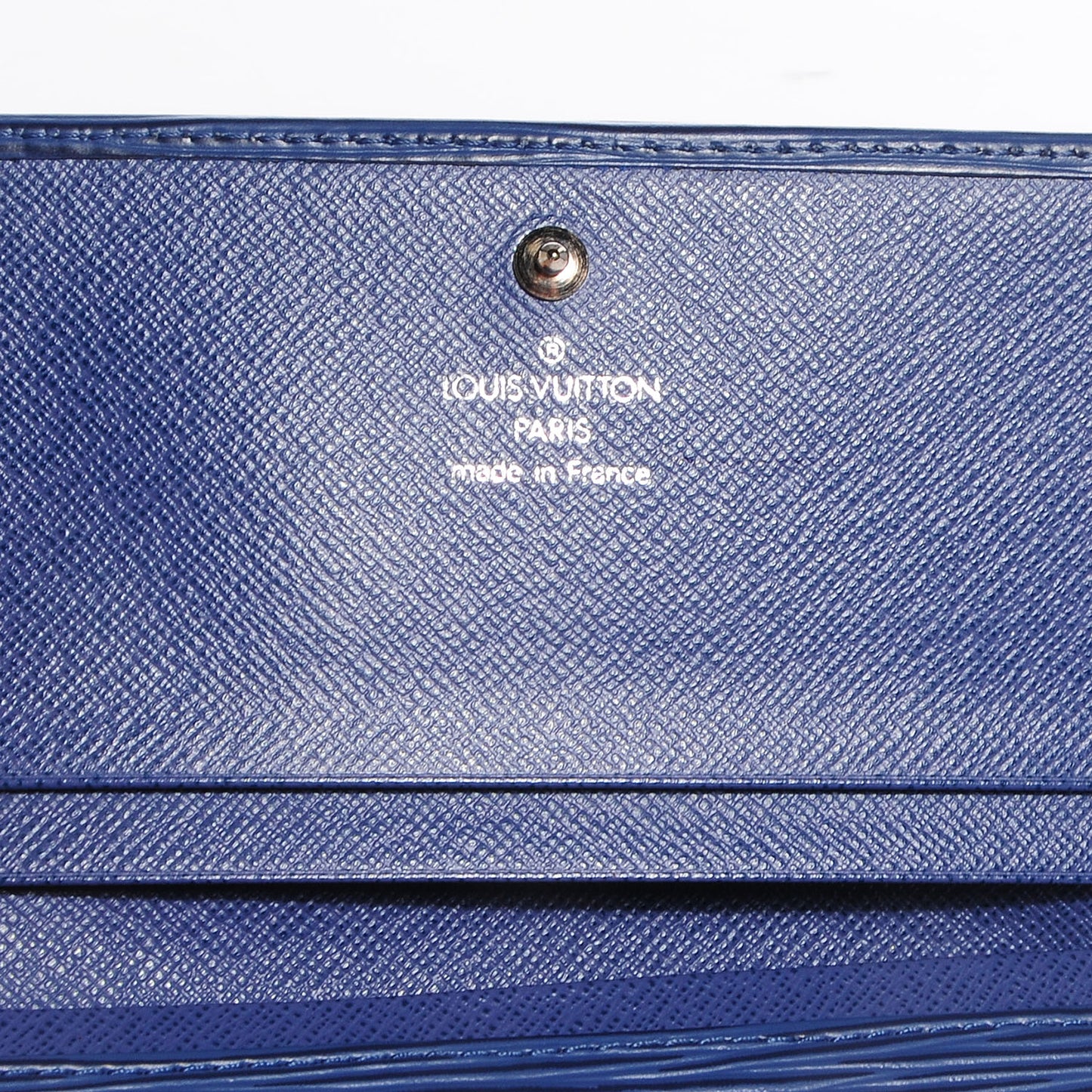 Epi Porte Tresor International Wallet Myrtille