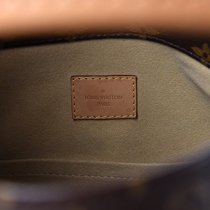 Louis Vuitton Monogram Artsy MM 7 of 10