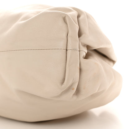 Bottega Veneta Smooth Butter Calf The Pouch Oversized Clutch Plaster 9 of 11