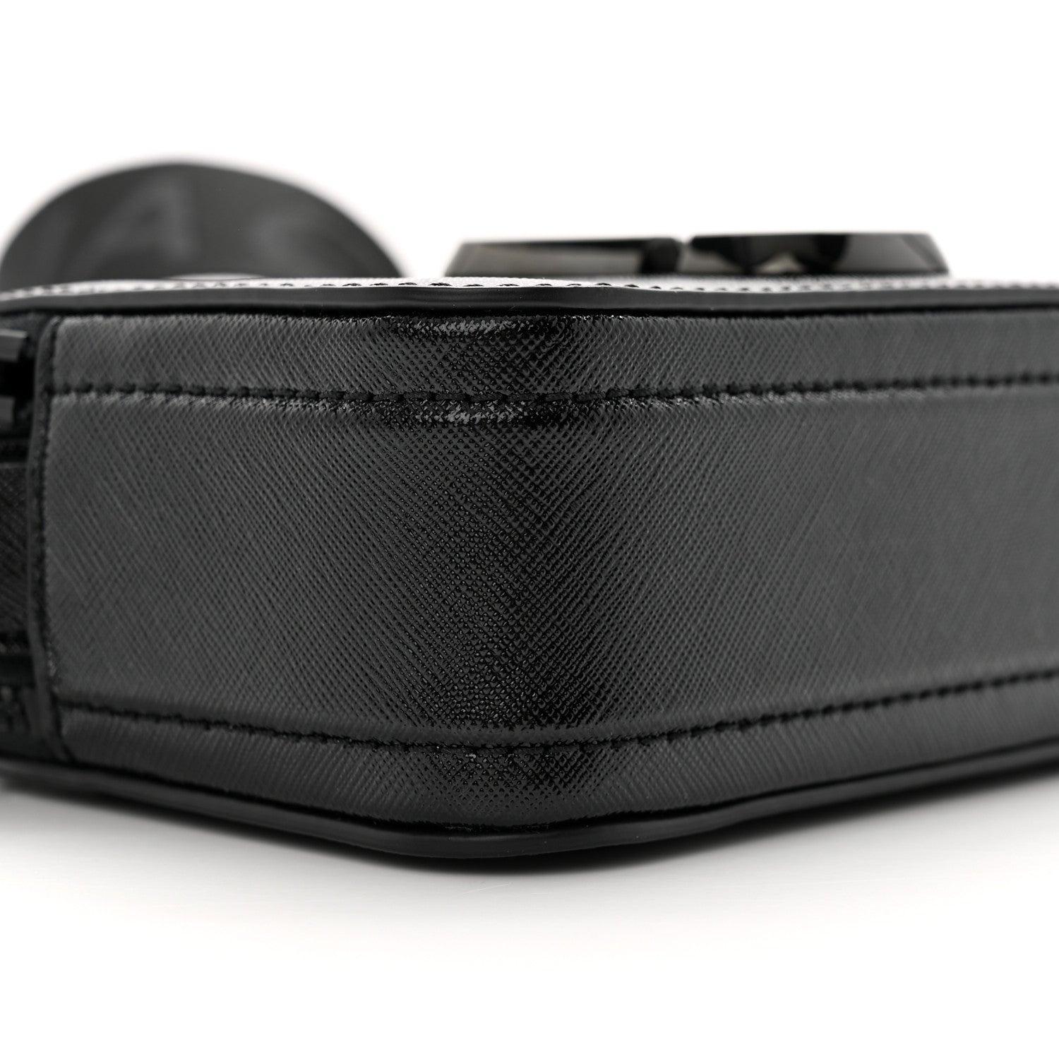 Marc Jacobs Saffiano Snapshot Camera Bag Black 10 of 11