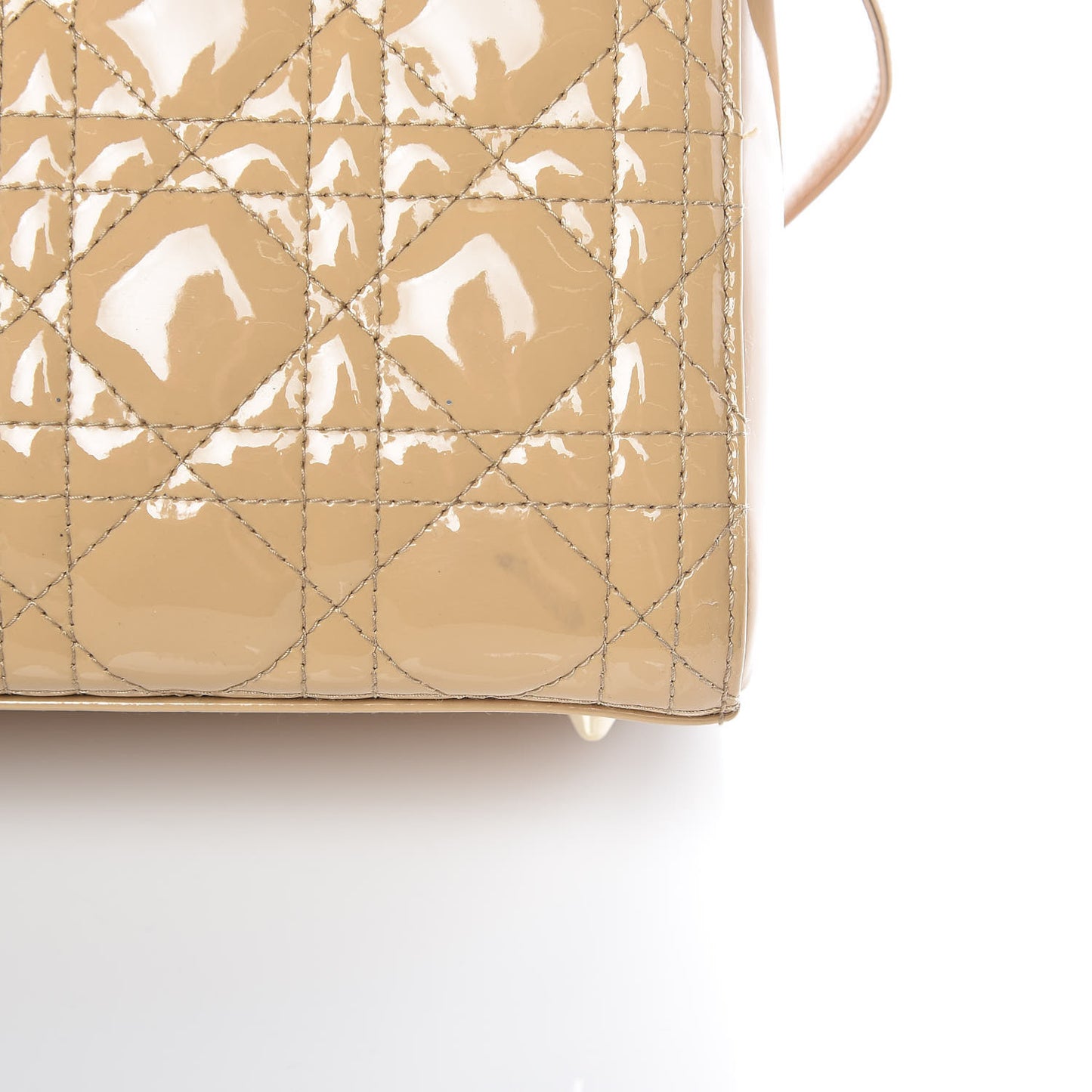 Patent Cannage Medium Lady Dior Beige
